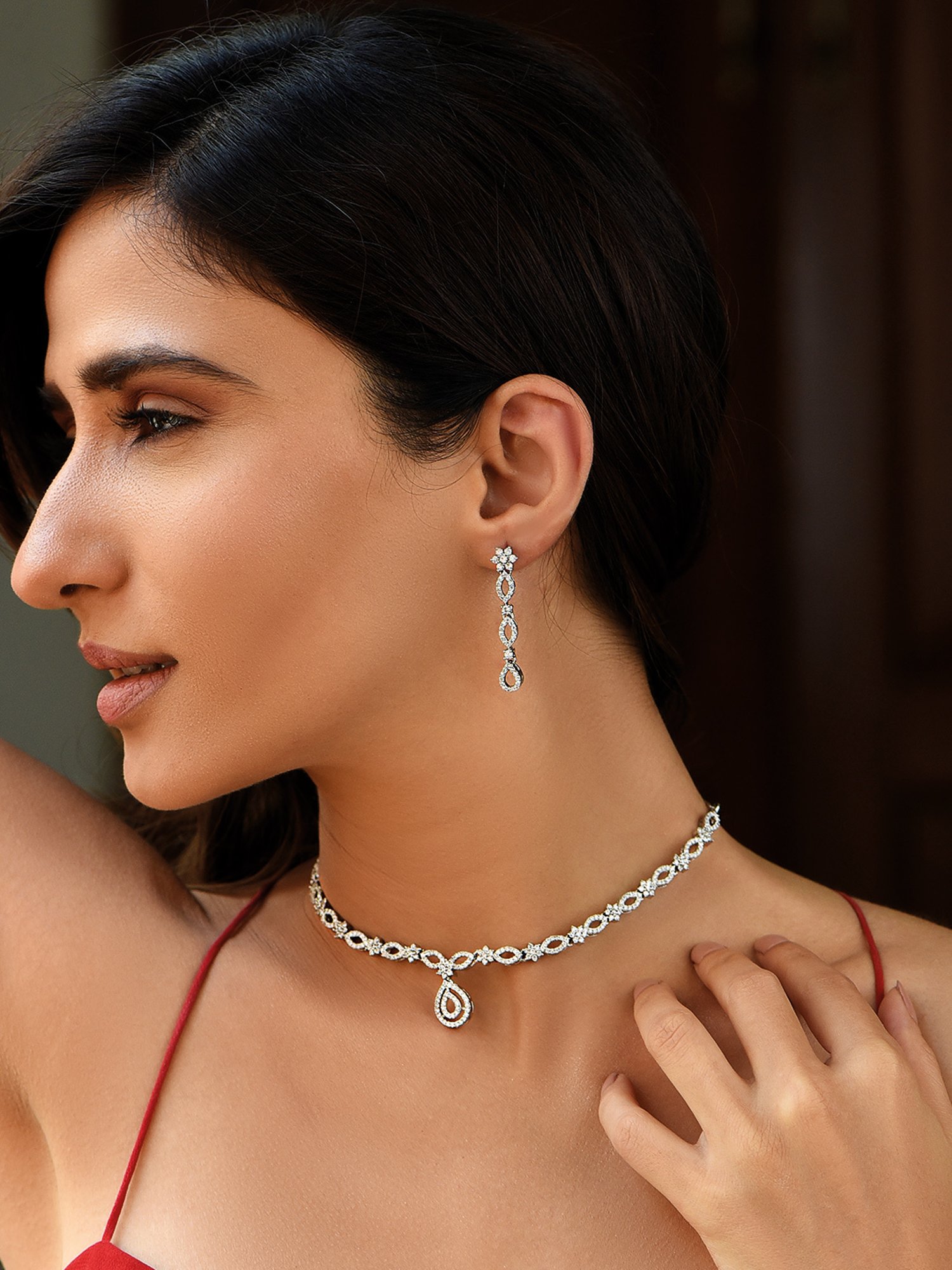 Fida Luxurious Silver Jewellery Set