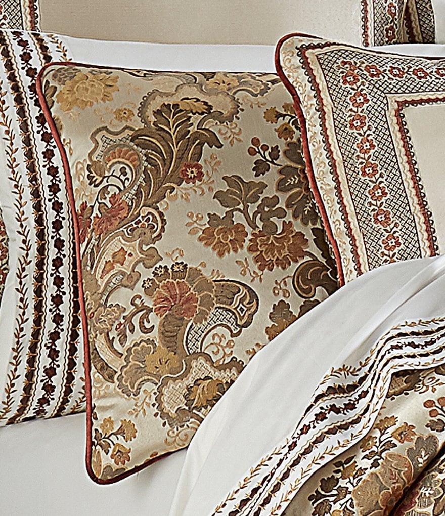 J. Queen New York Juliette Comforter Set