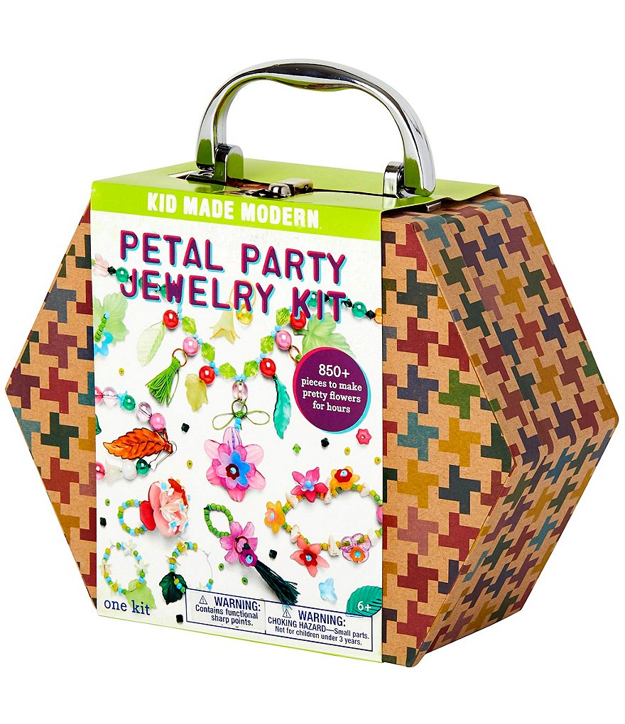 Melissa & Doug Abby & Emma Magnetic Wooden Dress-Up Doll Set