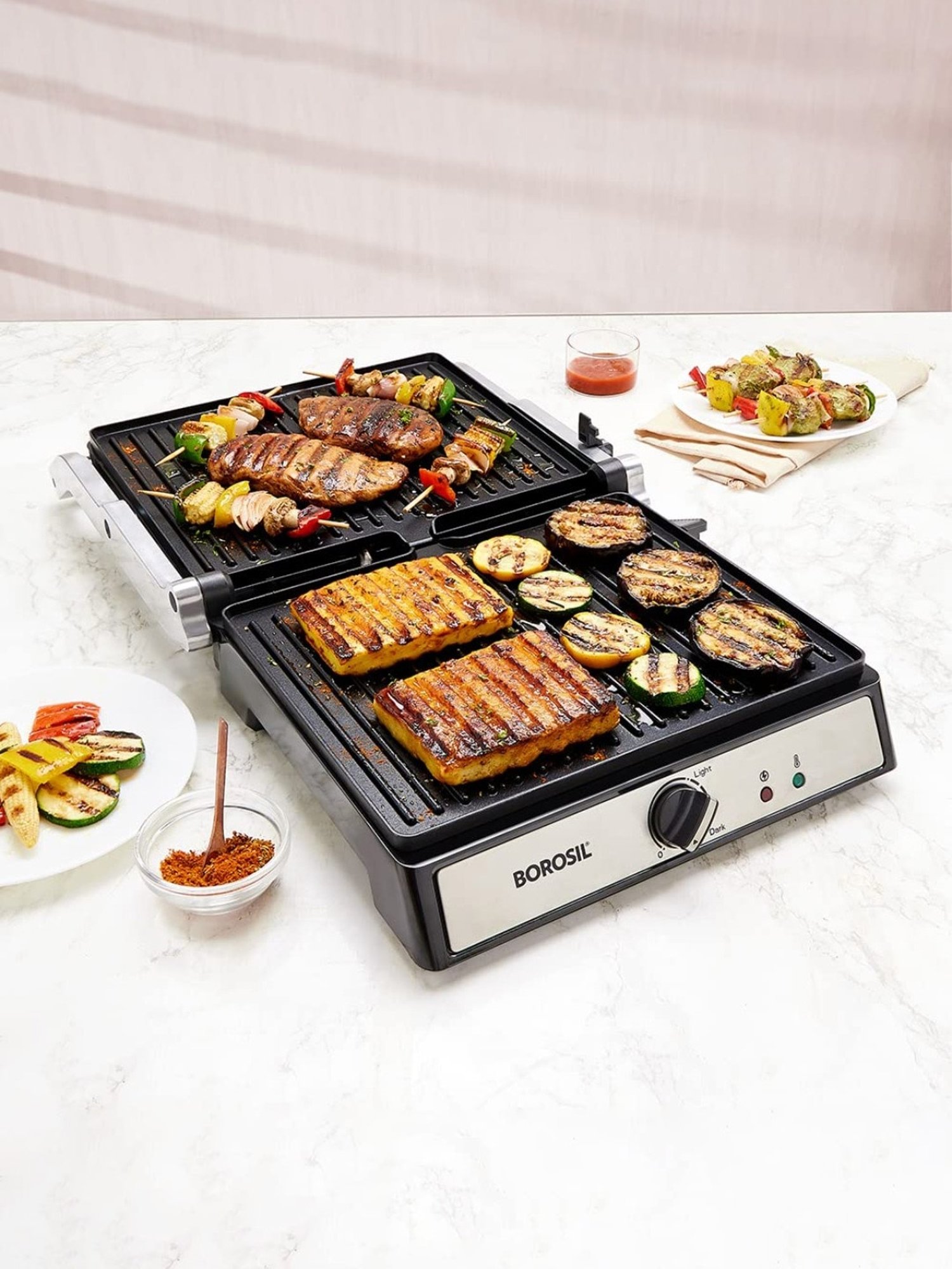 Borosil Sandwich Maker 2000W with Non stick coating (Black)