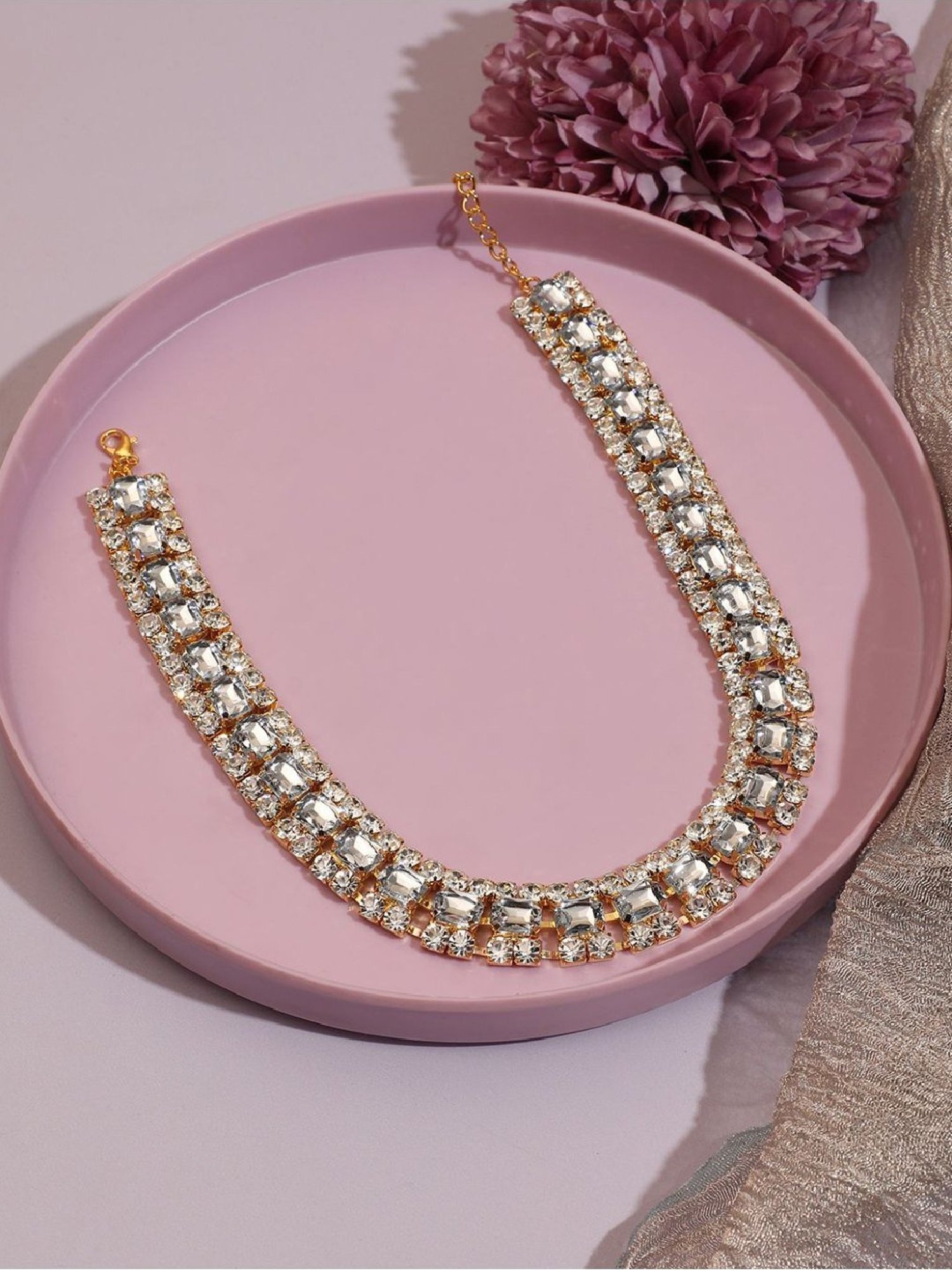 Sohi silver plated designer party necklace for women