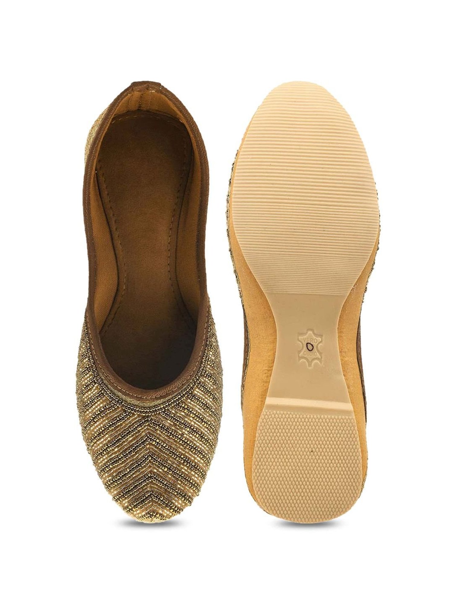 Desi Colour Women's Golden Ethnic Juttis