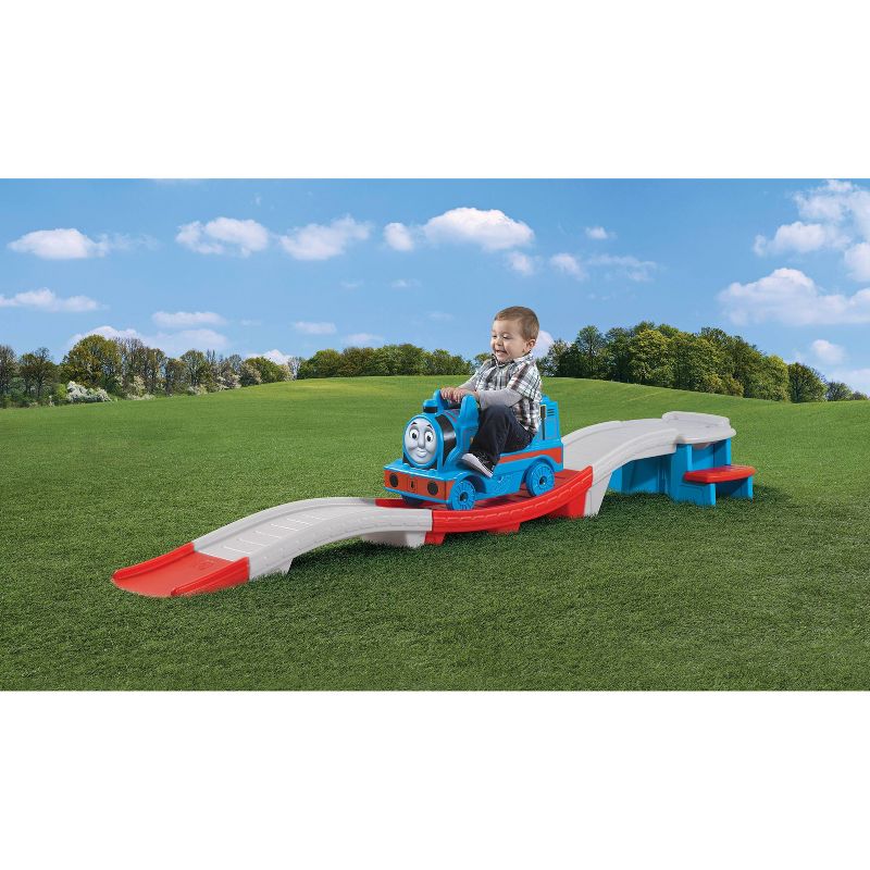 Step2 Thomas the Tank Engine Up & Down Coaster