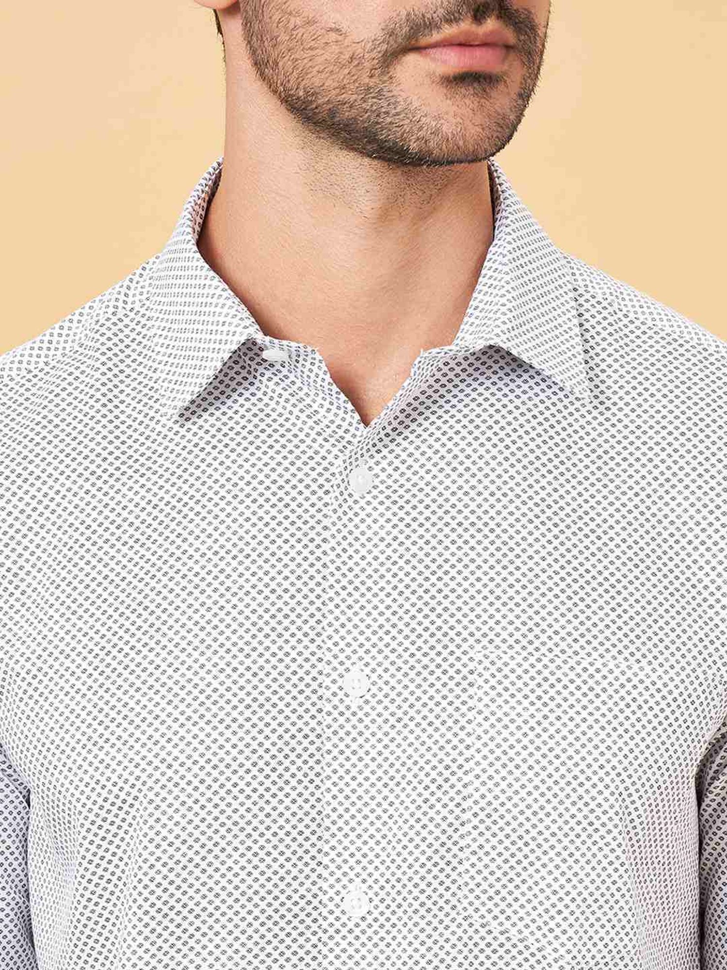 Peregrine by Pantaloons White Cotton Slim Fit Texture Shirt