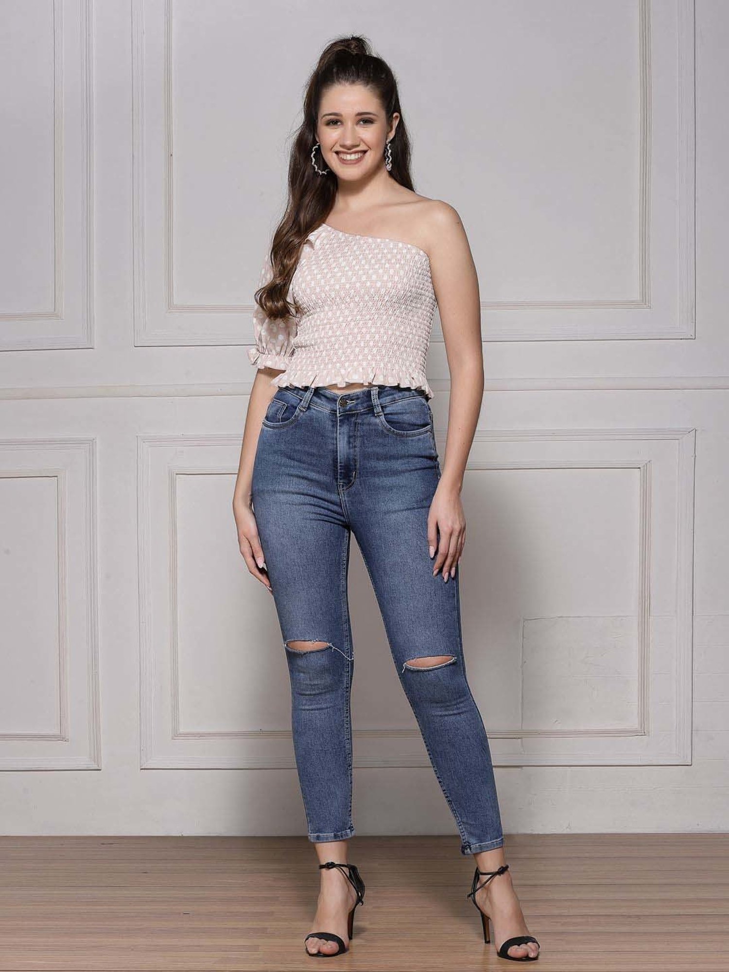 KASSUALLY Beige Printed Crop Top