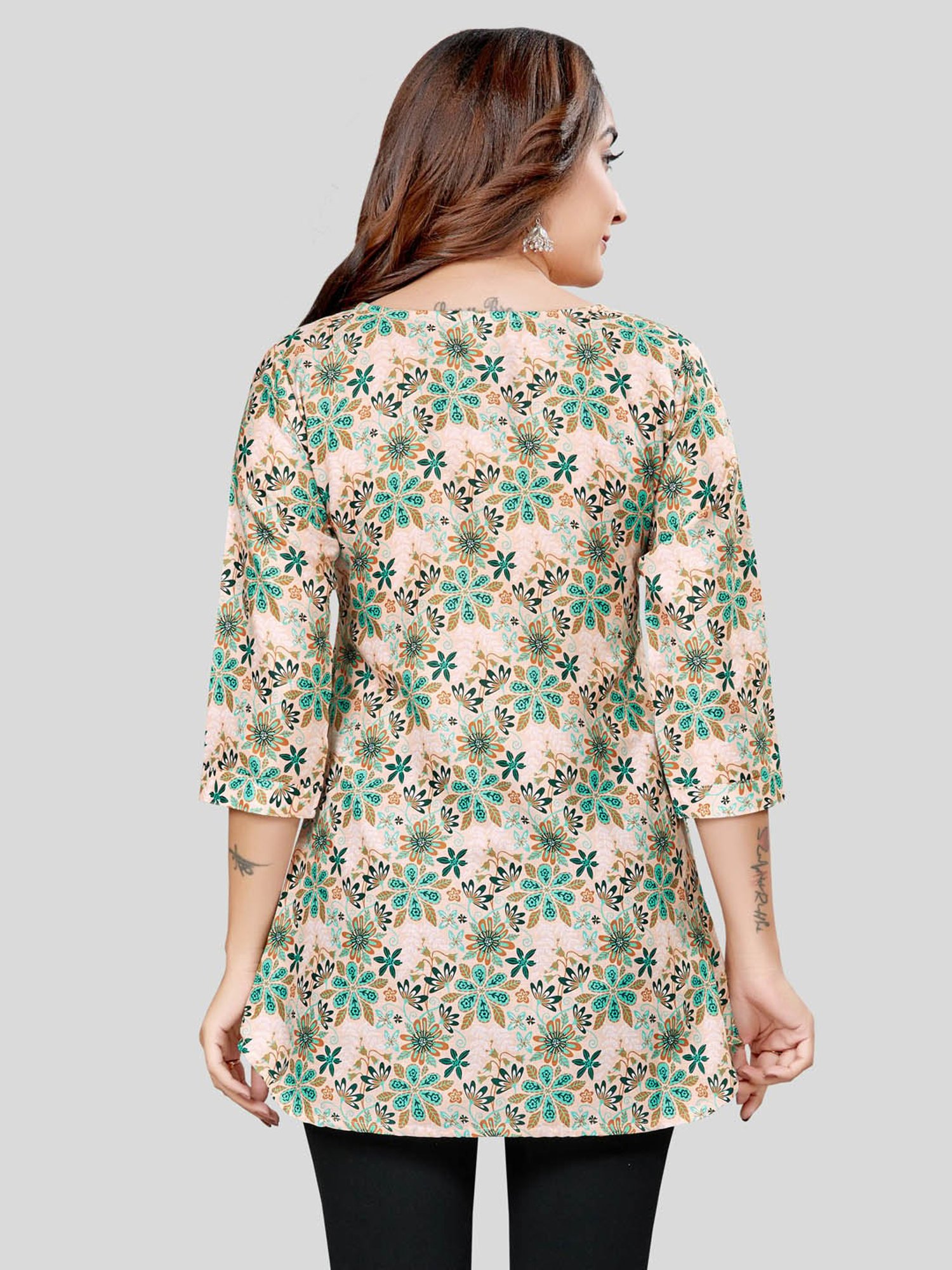 Saree Swarg Cream Printed A-Line Short Kurti