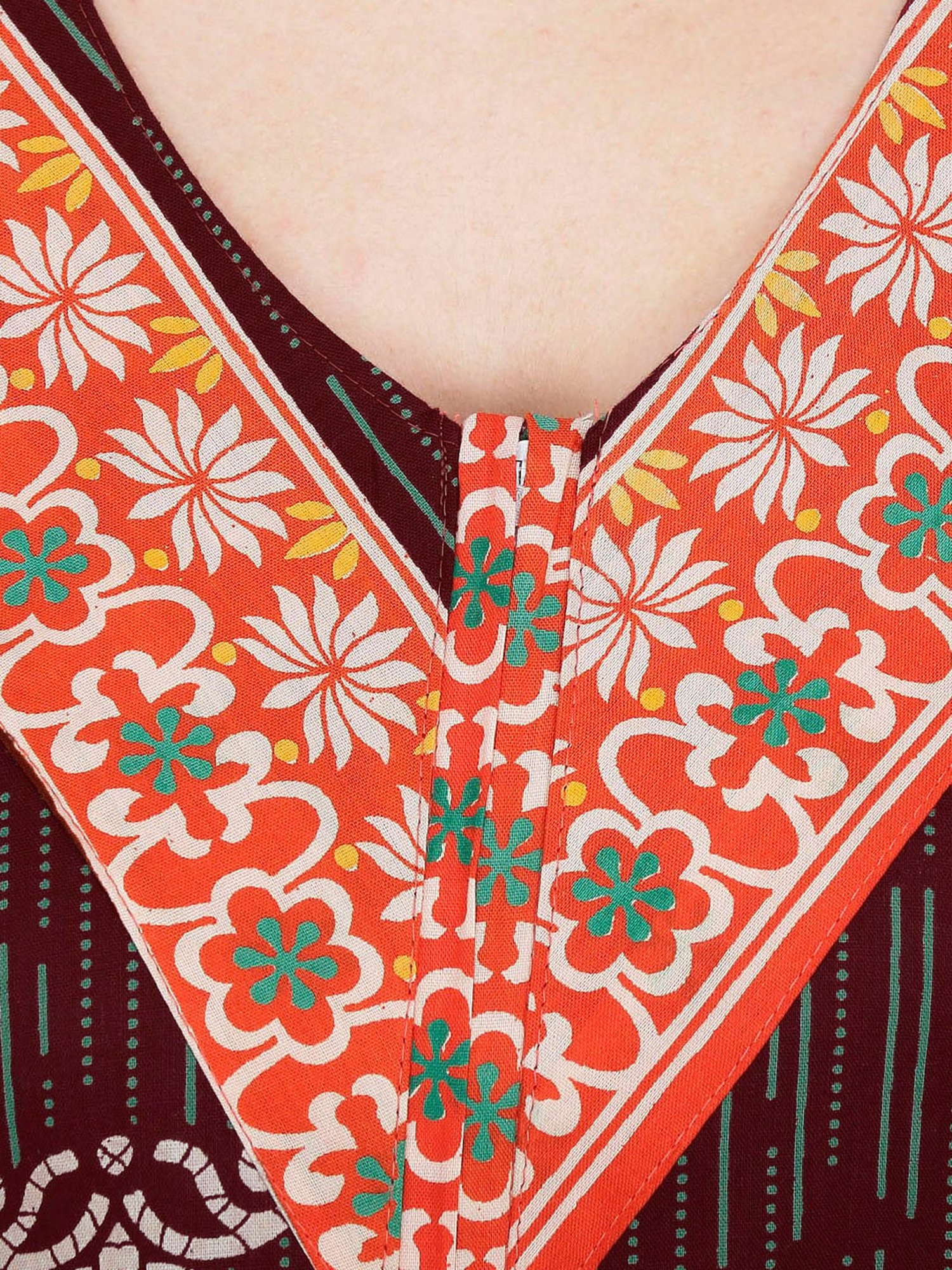 Secret Wish Brown Printed Nighty