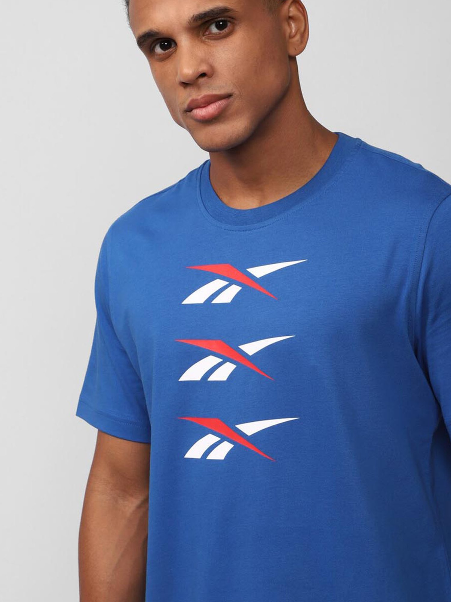 Reebok Blue Cotton Slim Fit Printed T-Shirt
