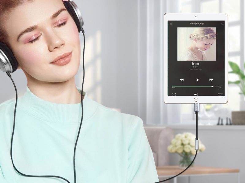 ApeSonic Pebble : USB C (Type C) Audio Adaptor, ALC4050 High Resolution DAC, to 3.5mm AUX, 32bit 384kHz Hi Res, Class G Amp, Aluminum Casing, Texture Cable, Replace 3.5mm Jack of Smart Phone