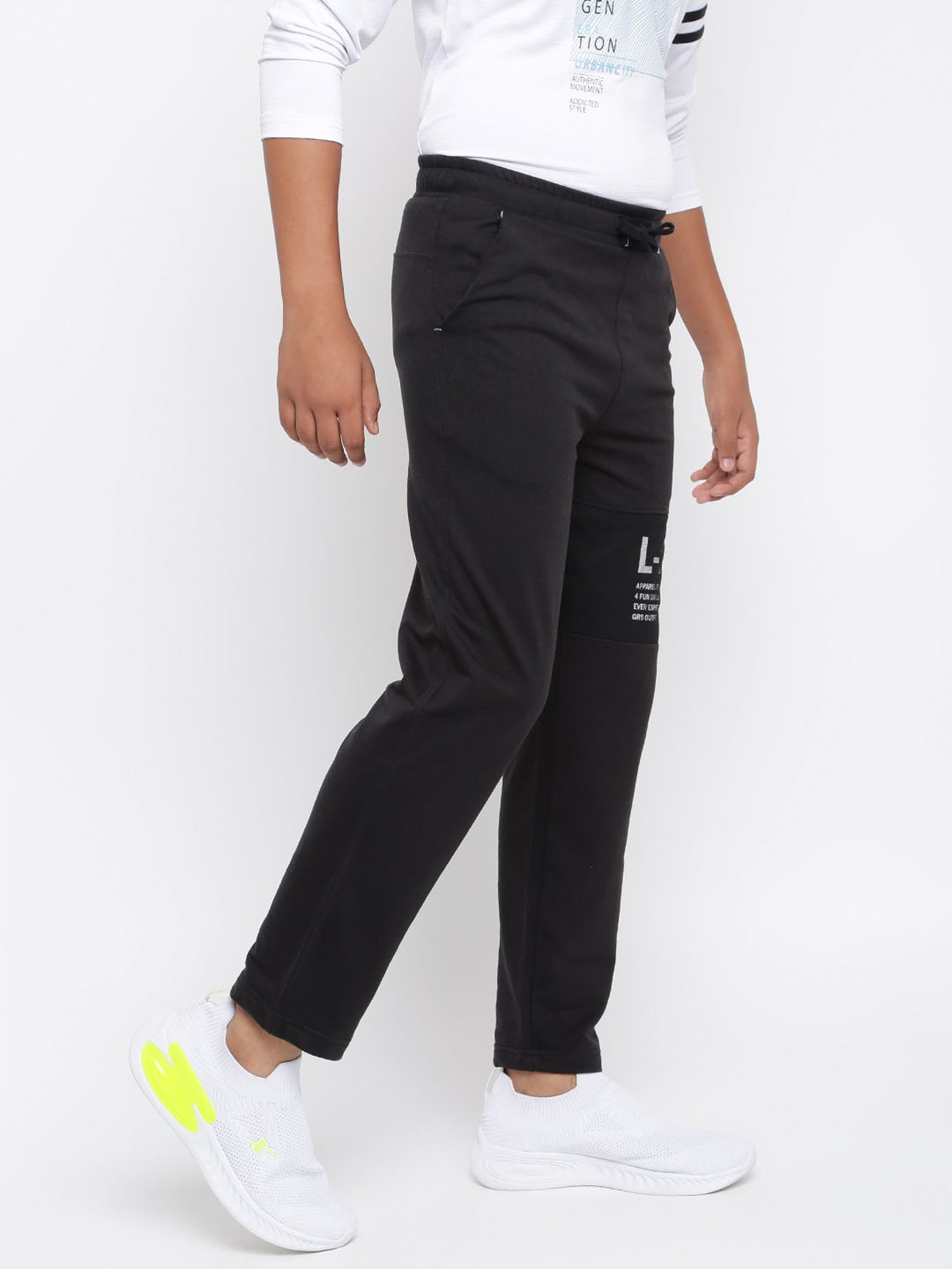 Lil Tomatoes Boys Black Solid Trackpants