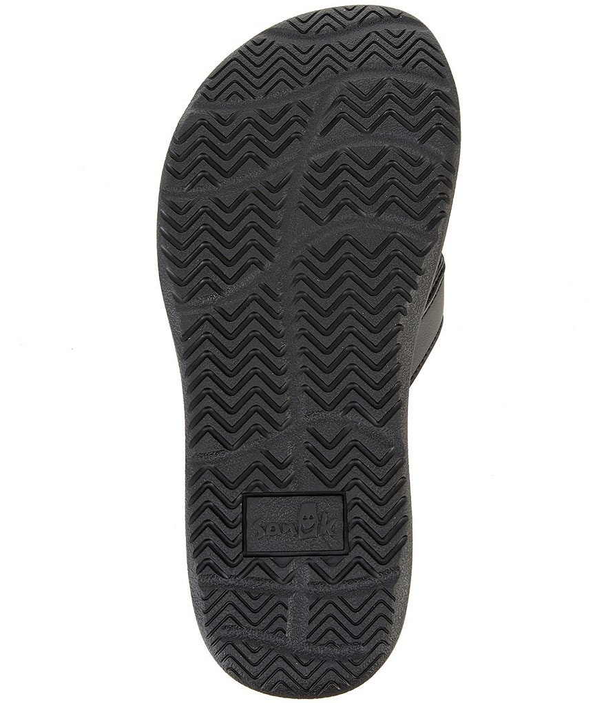 Sanuk Women's Tripper Hawaii Aloha Rainbow Flip Flops