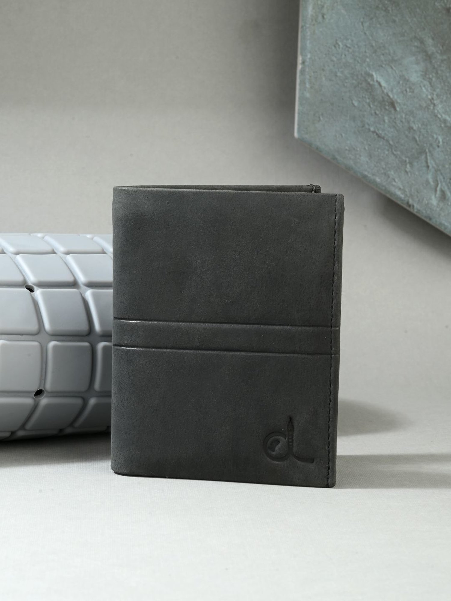 Clog London Dark Grey Leather Small Bi-Fold Wallet for Men
