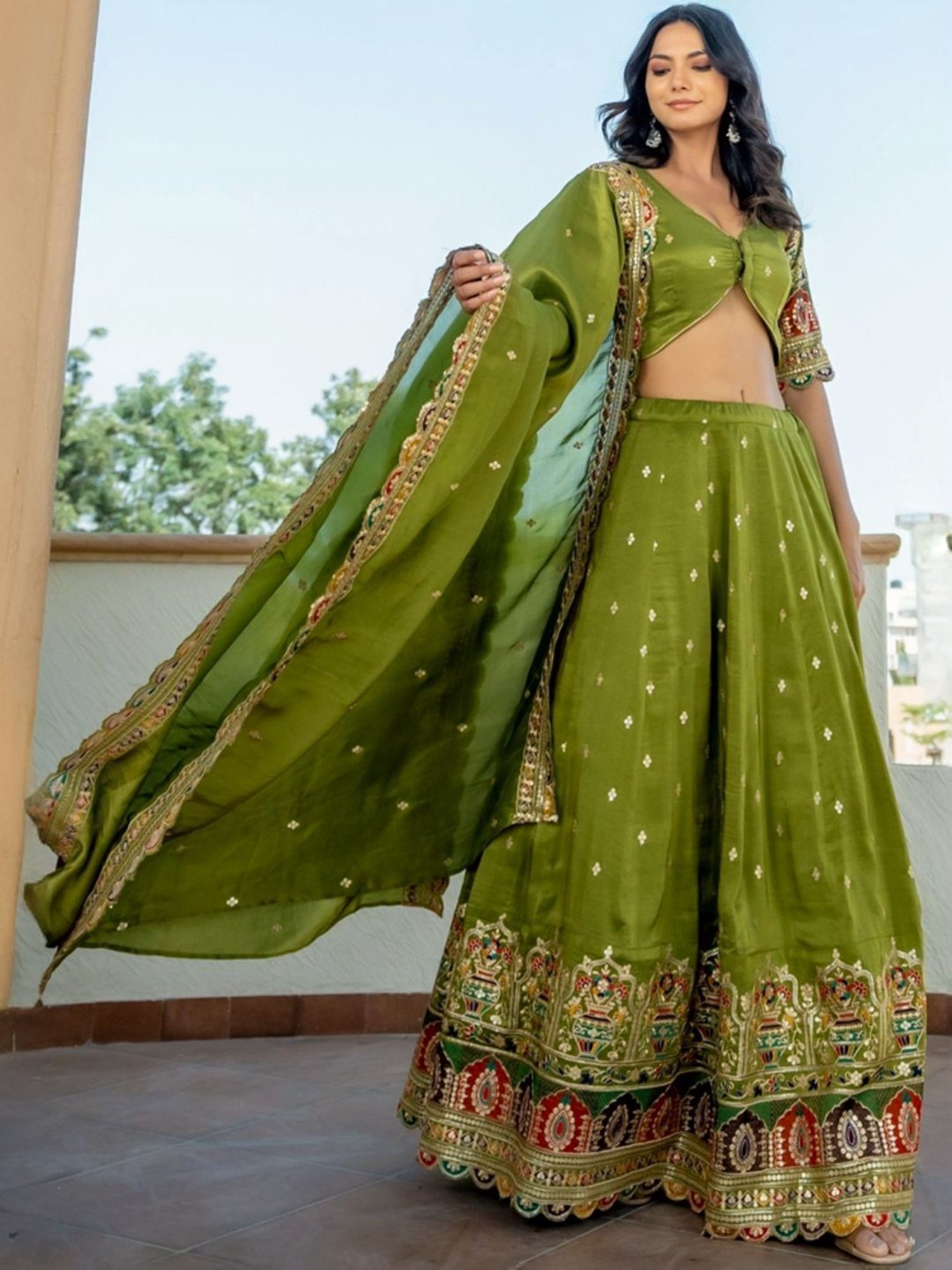 HOUSE OF JAMOTI Green Embroidered Lehenga Choli Set With Dupatta