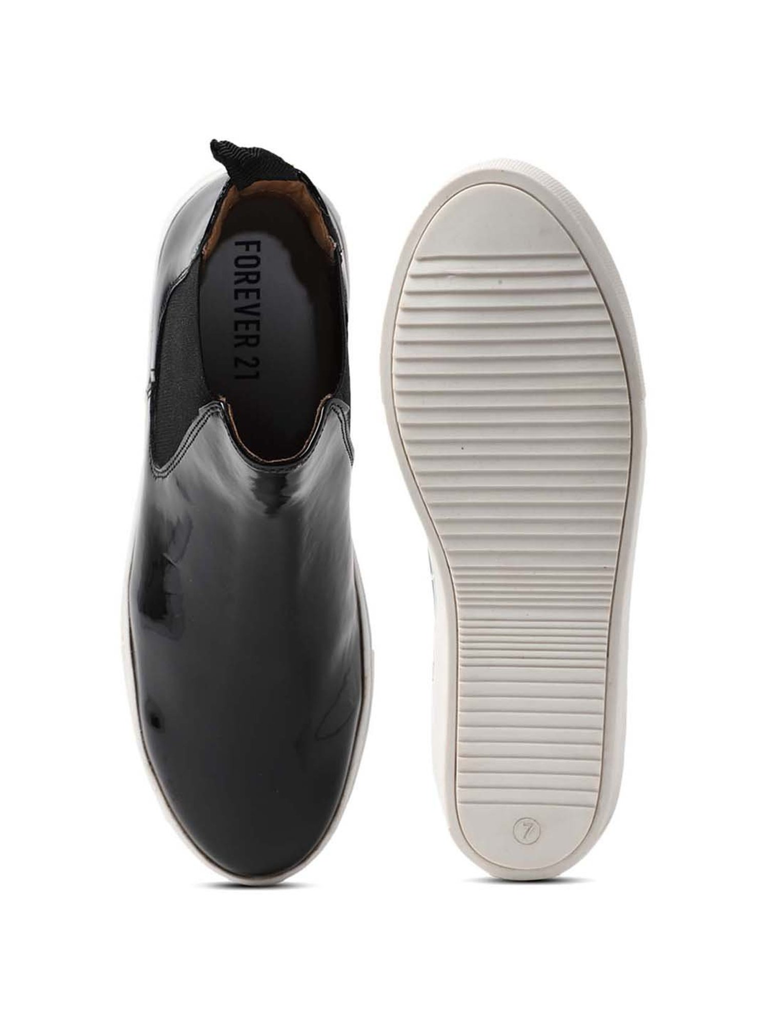 Forever 21 Women's Midnight Black Chelsea Boots