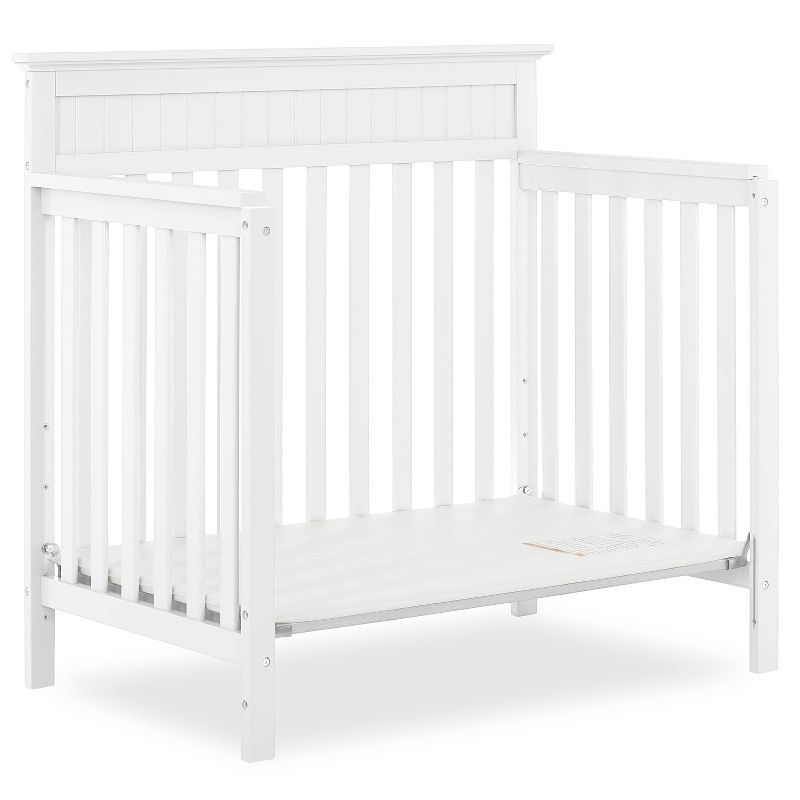 Dream On Me Aspen 4-in-1 Convertible Mini Crib - White