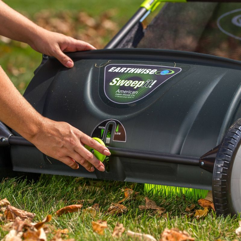 21" Lawn Sweeper - Earthwise