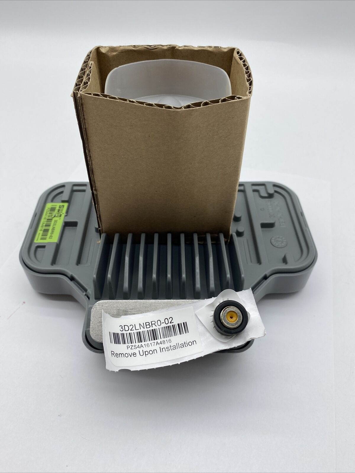 DirecTV 3D2 SWM LNB SWM  3D2LNBR0-02  NEW