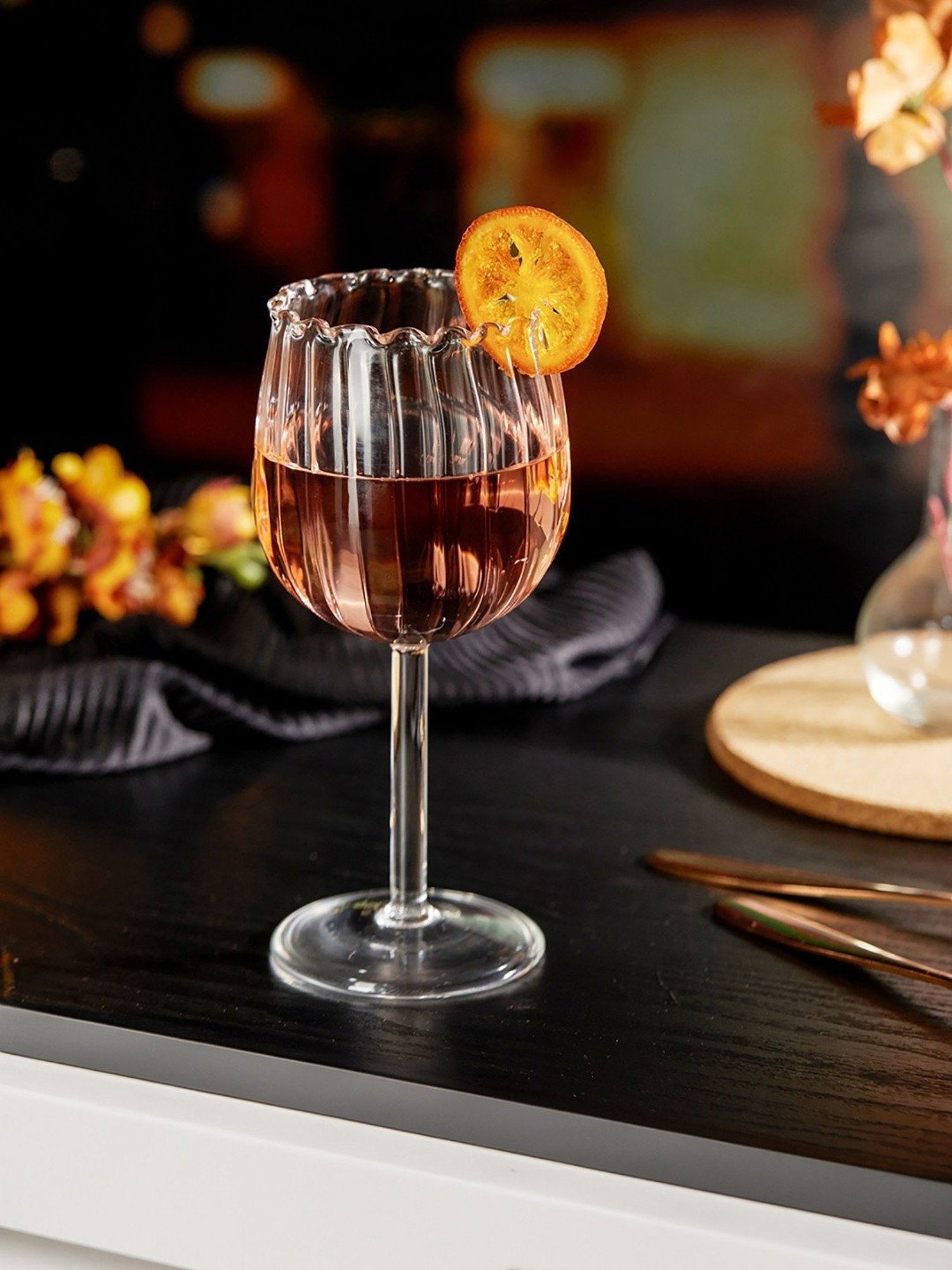 Trovea's Rose Shape Transparent Glass Wine Glass - Set of 4