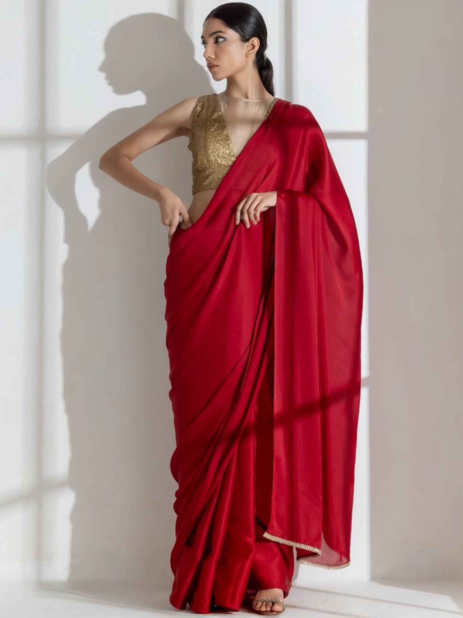 Swtantra Red Plain Saree