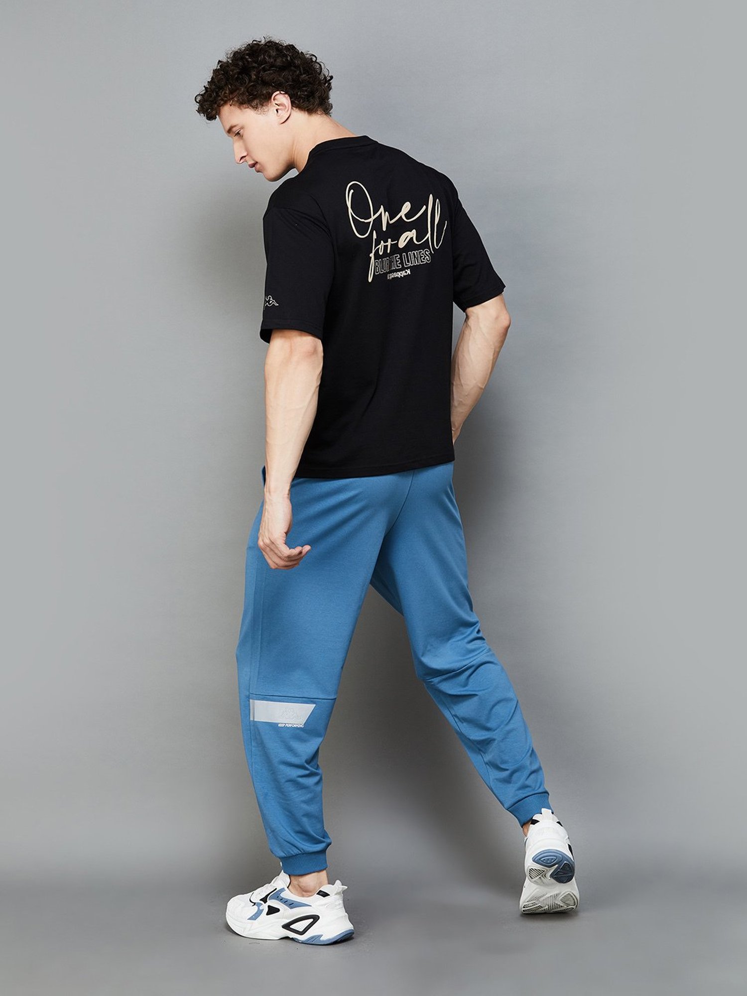 KAPPA Black Regular Fit Printed Crew T-Shirt