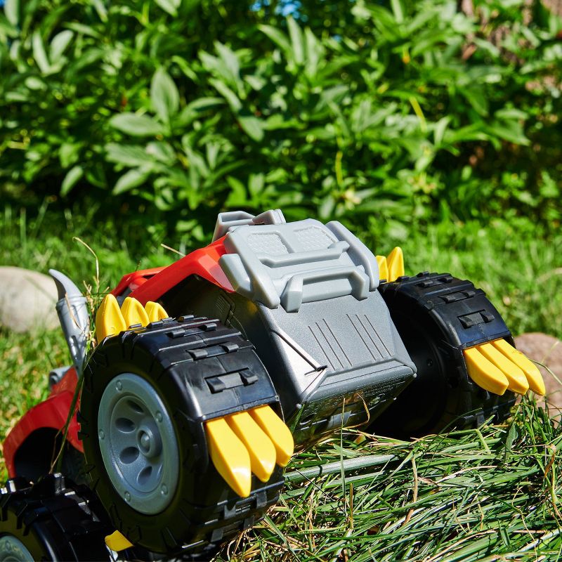 The Animal - Interactive Unboxing Toy Truck with Retractable Claws, Lights and Sounds