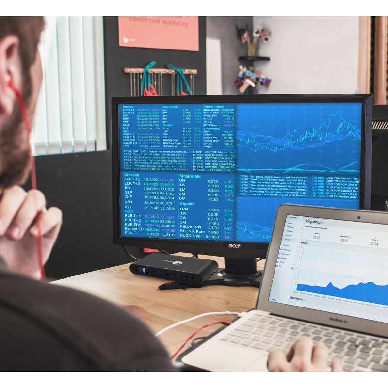 SIIG 4x1 HDMI Seamless Quad-Split Multi-Viewer Switcher - 1920 x 1080 - Full HD - 4 x 1 - 1 x HDMI Out - TAA Compliant