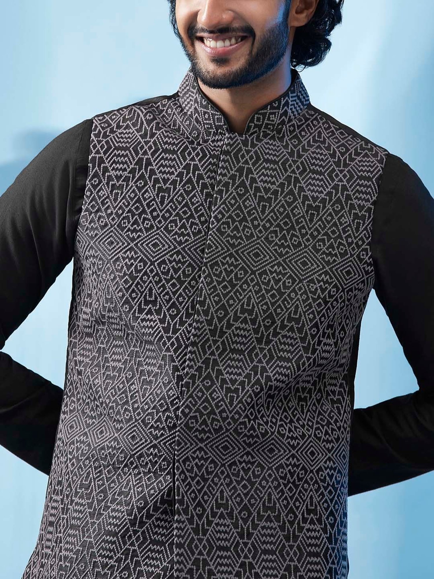 KISAH Black Regular Fit Embroidered Nehru Jacket
