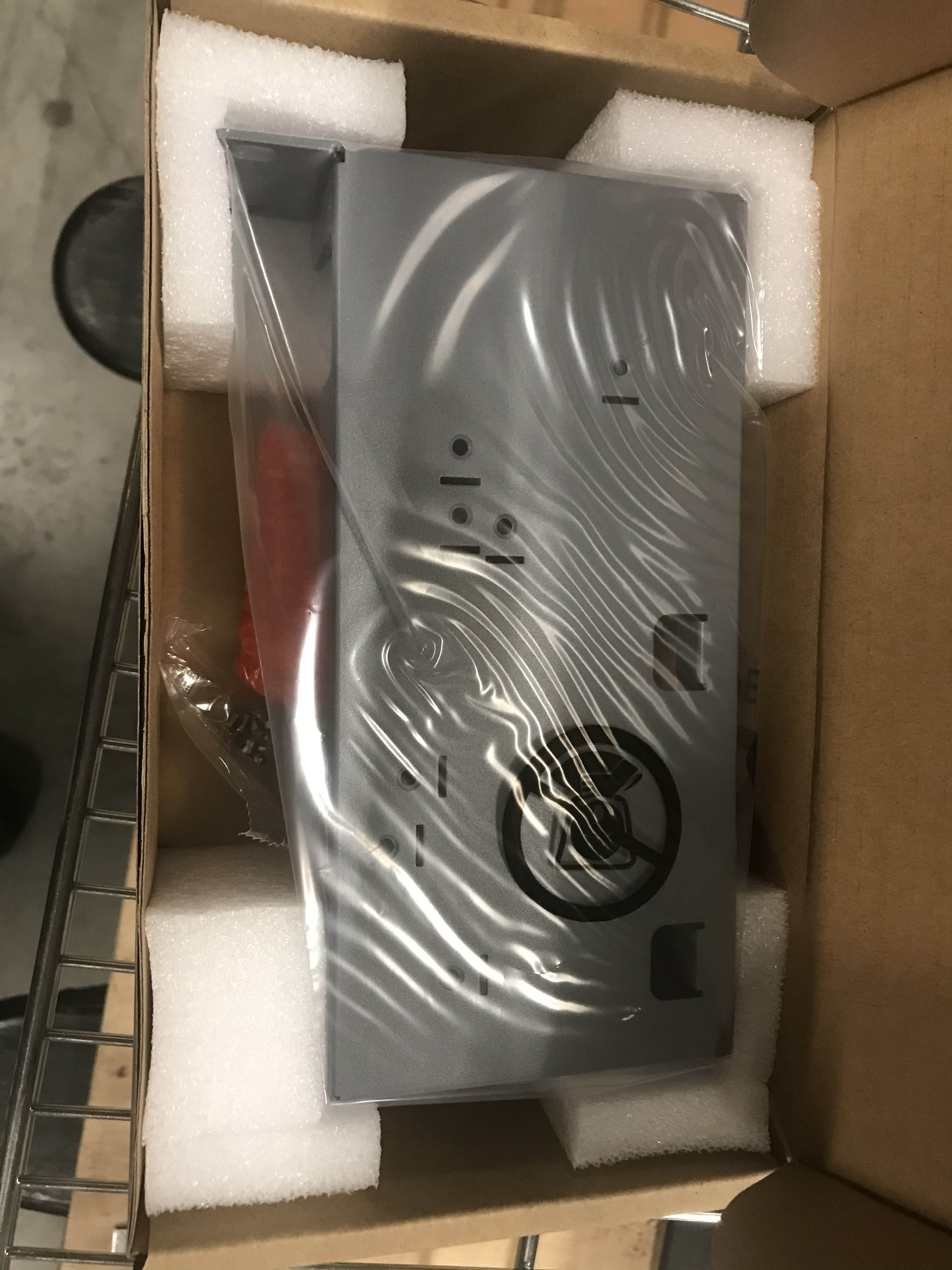 Juniper SRX320-RMK0 Srx320 Rack Mount Kit With Adaptor Tray