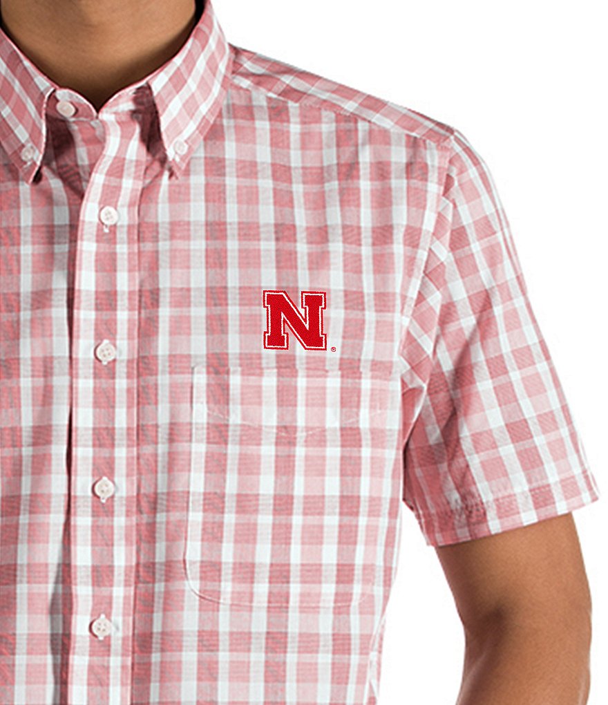 Antigua NCAA Crew Short-Sleeve Woven Shirt