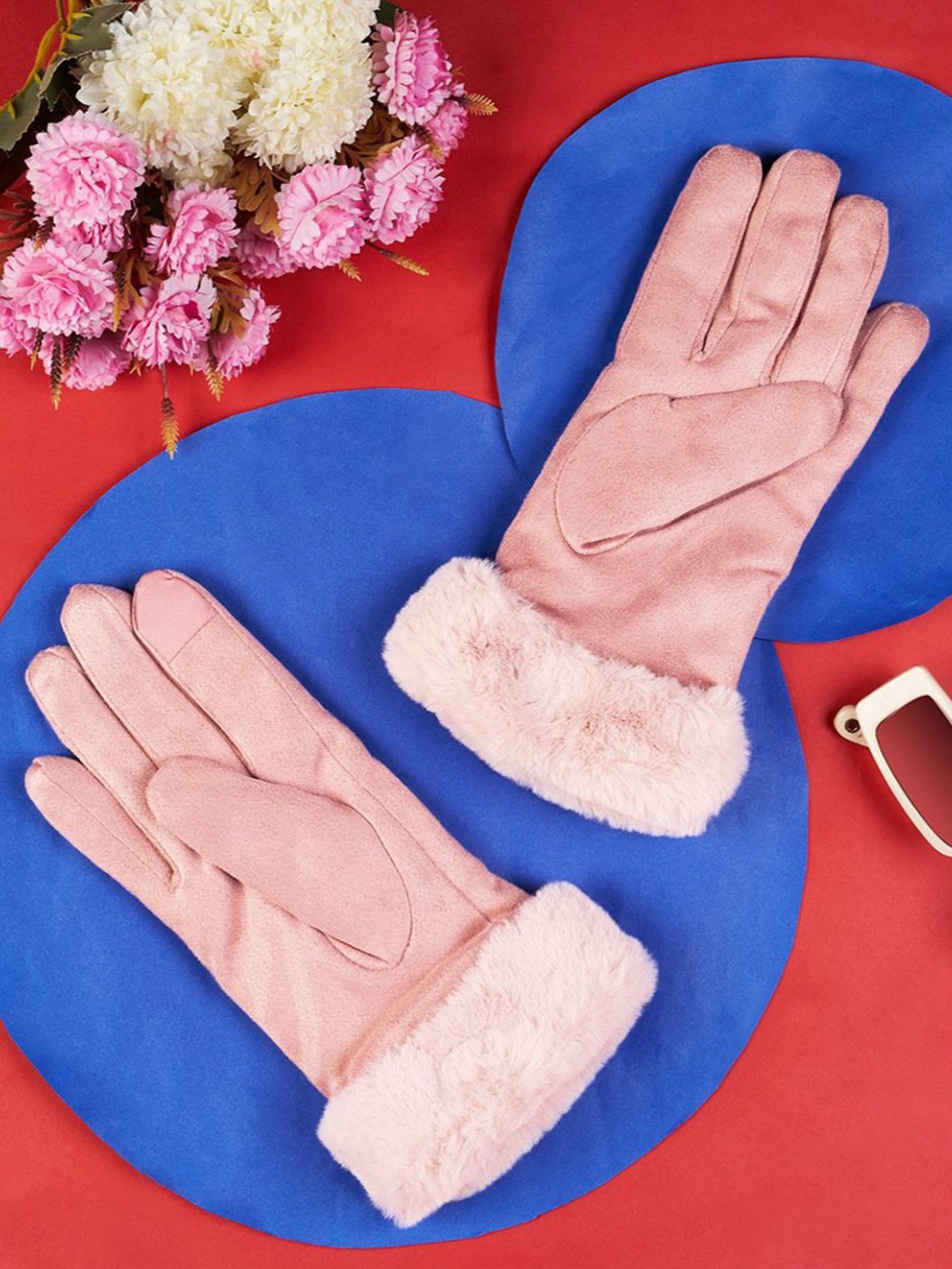 Forever Glam by Pantaloons Pink Solid Gloves