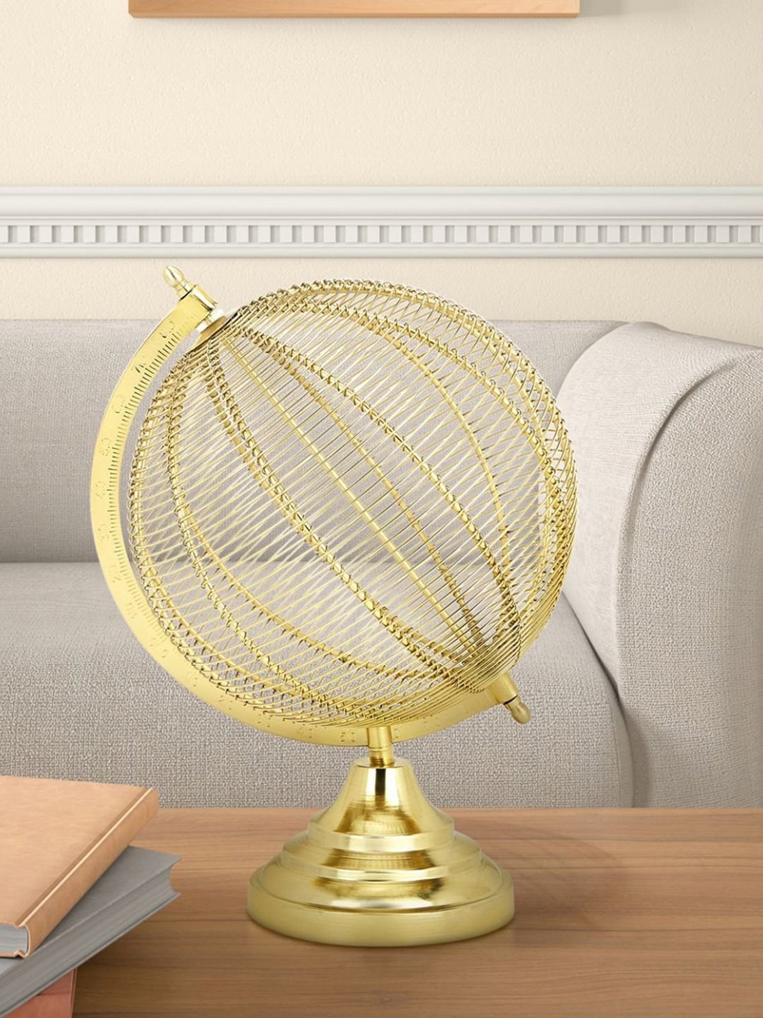 Living Scapes by Pantaloons Gold Iron Figurine Art Pieces