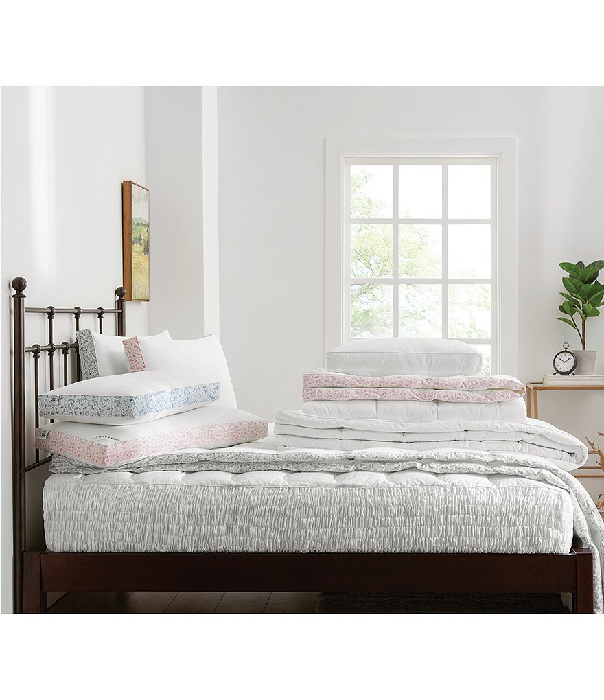 Laura Ashley 400T Cotton Jacquard Mattress Pad