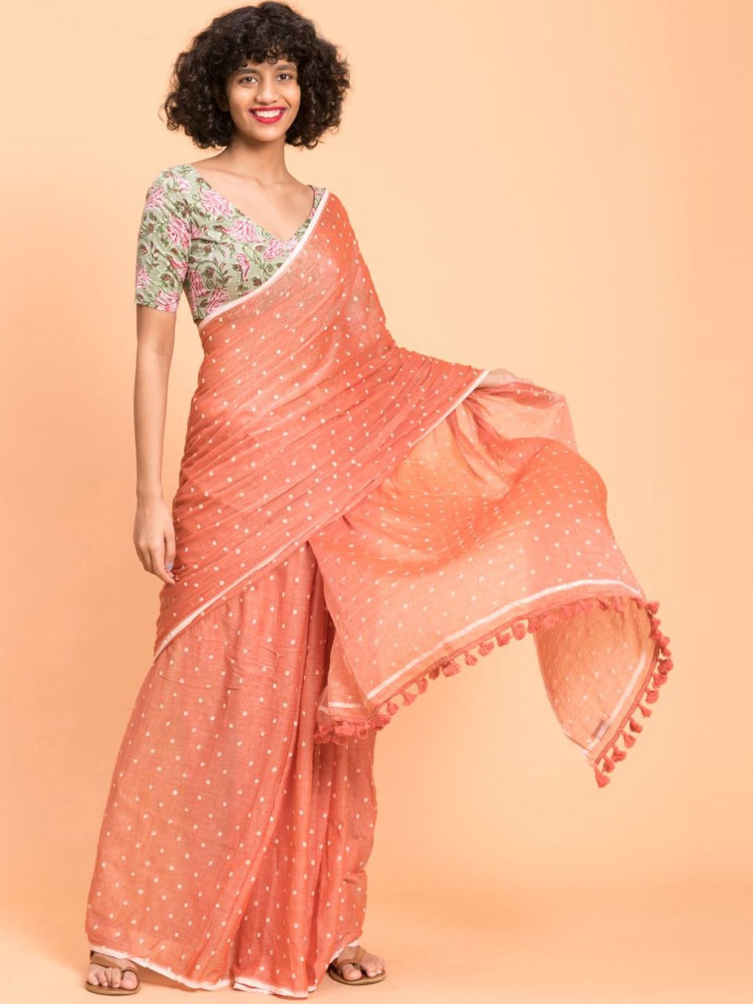 Suta Peach Cotton Polka Dots Saree Without Blouse