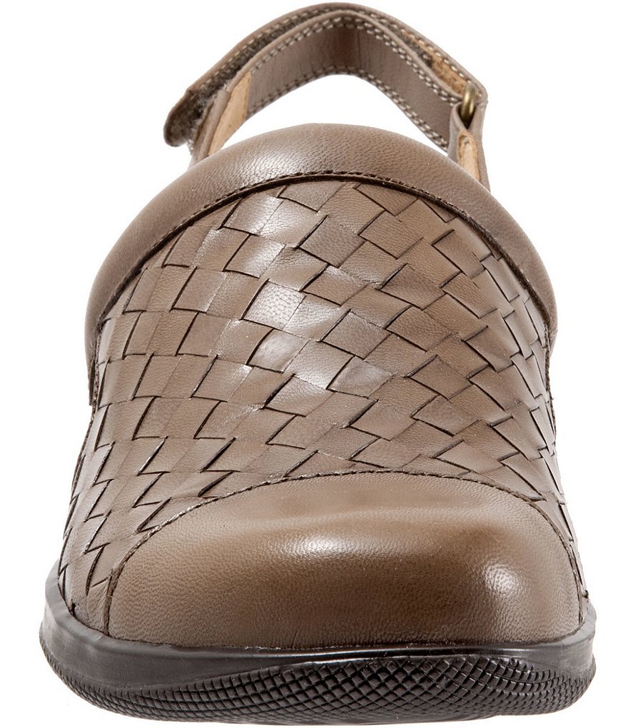 SoftWalk Salina Woven Clogs