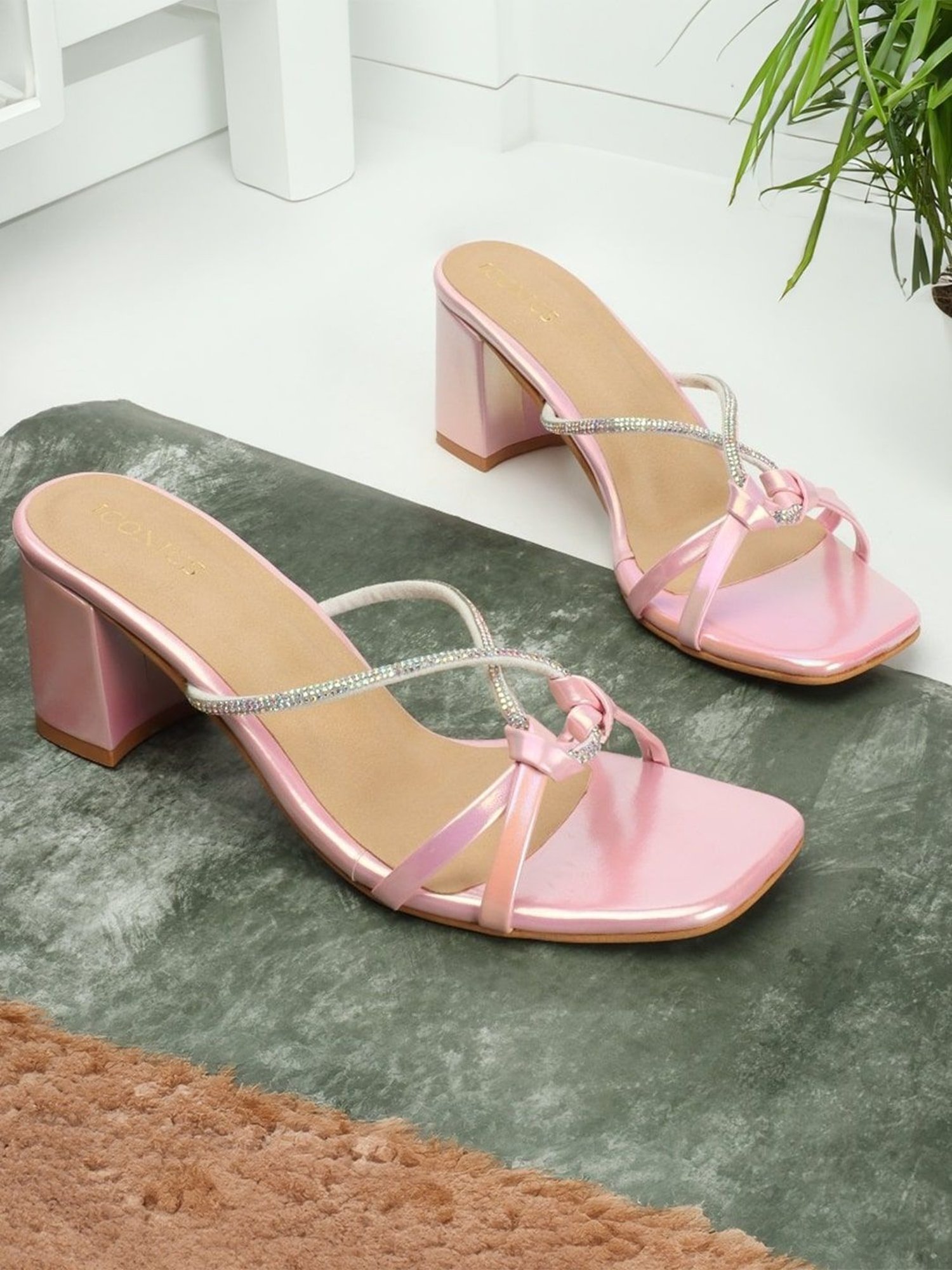 Iconics Women's Pink Casual Sandals