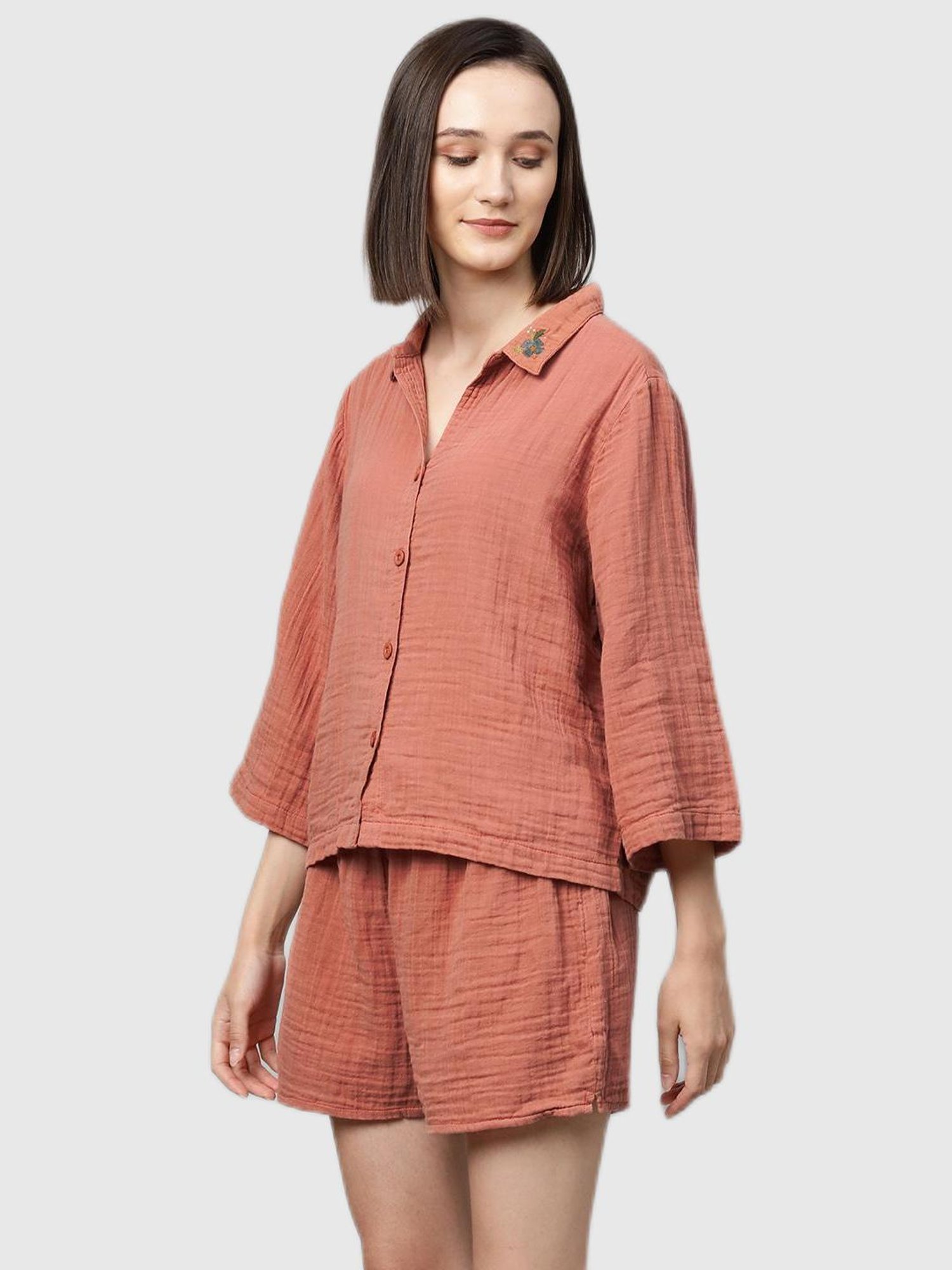 Chemistry Peach Embroidered Shorts Set