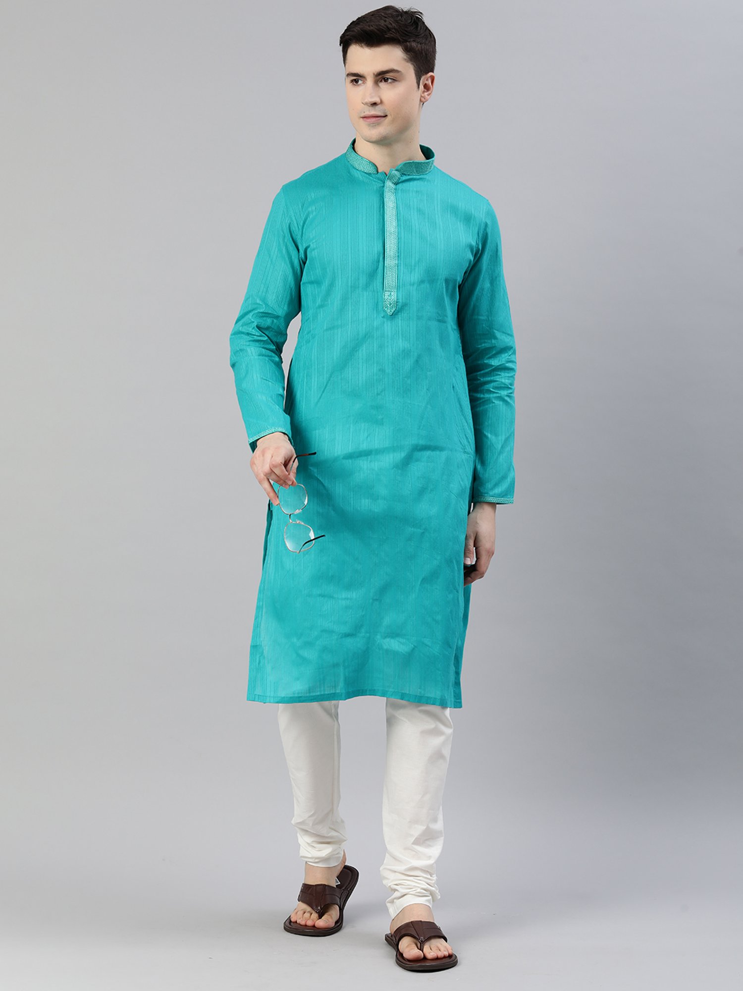 Manthan Turquoise Regular Fit Self Design Kurta