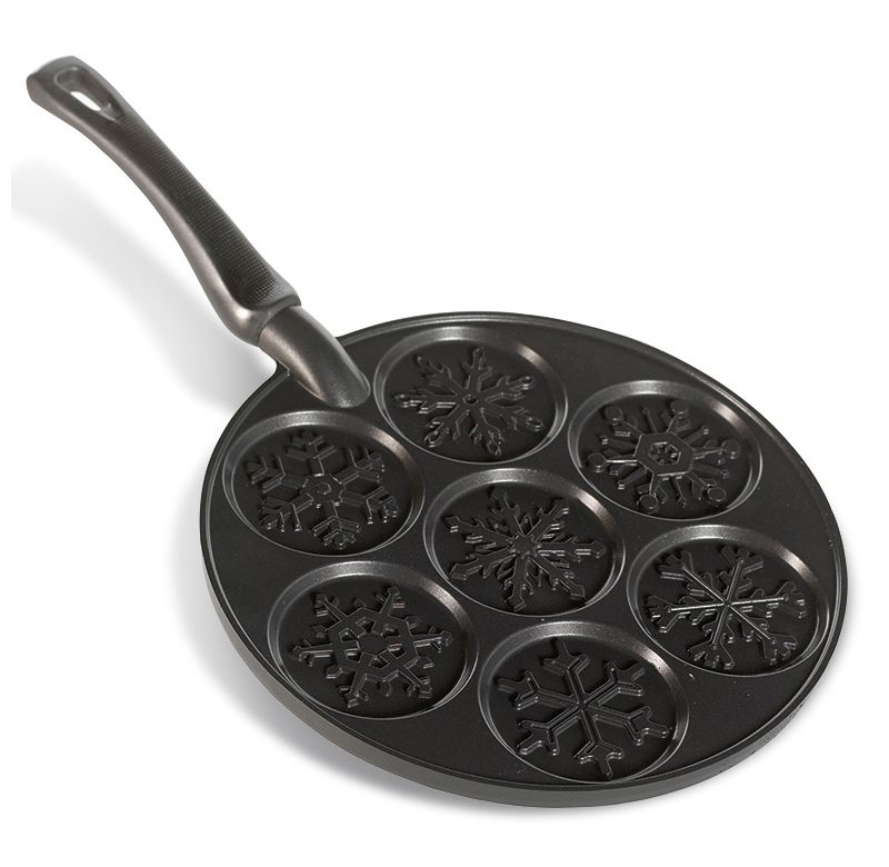 Nordic Ware Snowflake Pancake Pan