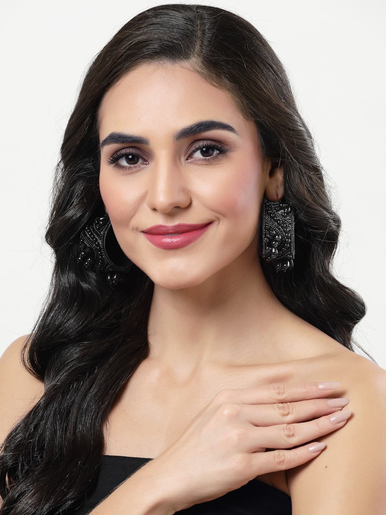 Moedbuille Black Beads and Pearls Contemporary Tassel Silver Plated Handcrafted Earrings