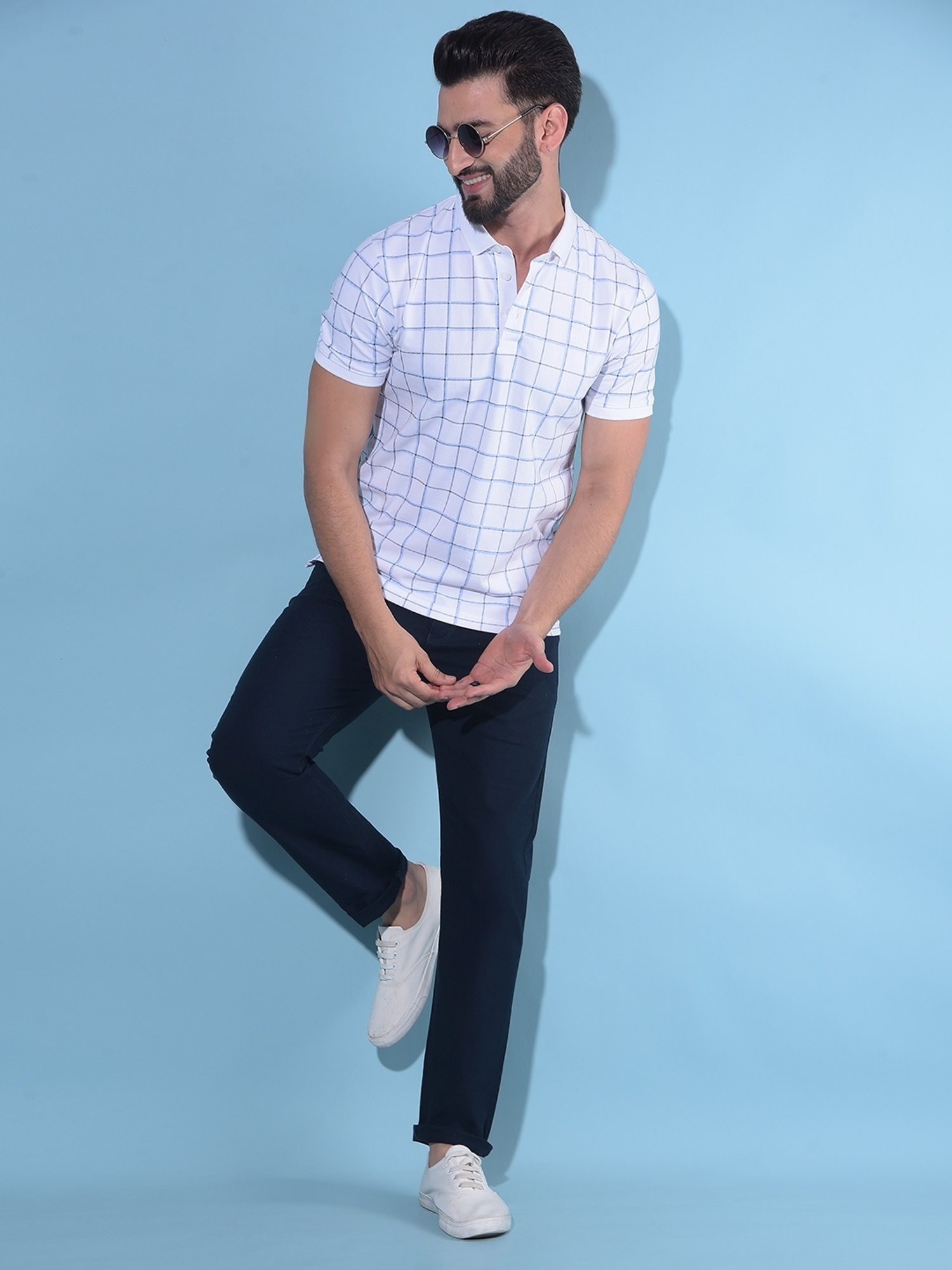 Crimsoune Club White Cotton Slim Fit Checks Polo T-Shirt