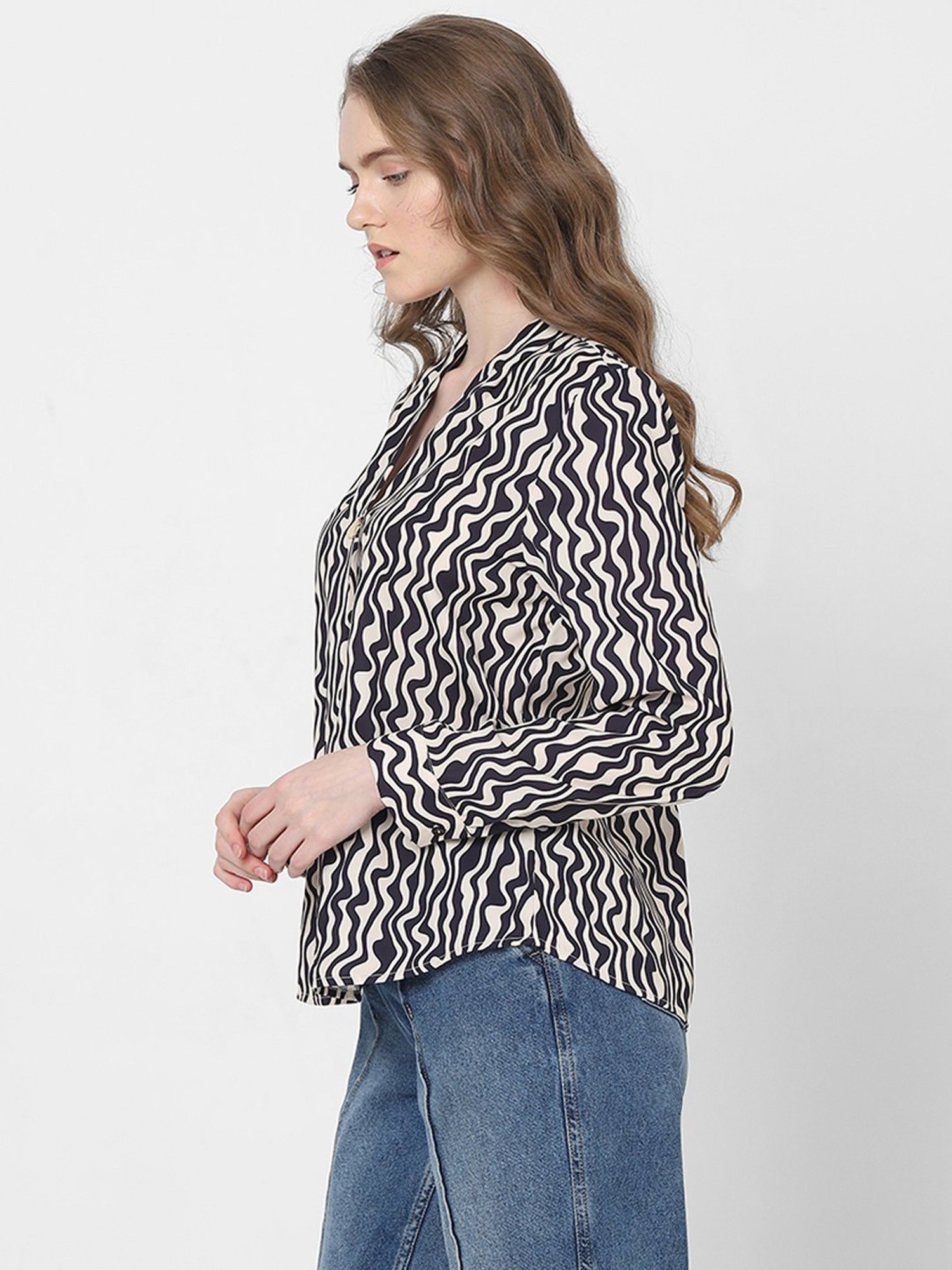 Vero Moda Black & Beige Printed Top