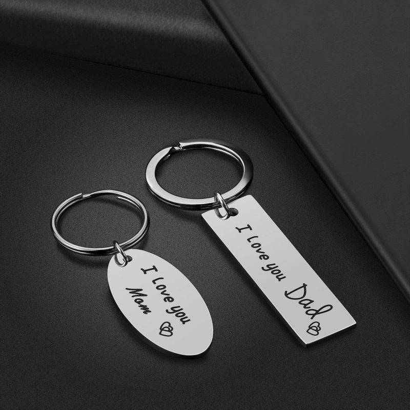 Mom Dad Gifts Keychain Set - 2PCS I Love You Keychain for Dad and Mom, Mother's Day Father's Day Gifts from Daughter Son for Birthday, Stainless Steel Jewelry for Mother and Father (Mom-Dad-Keychain)
