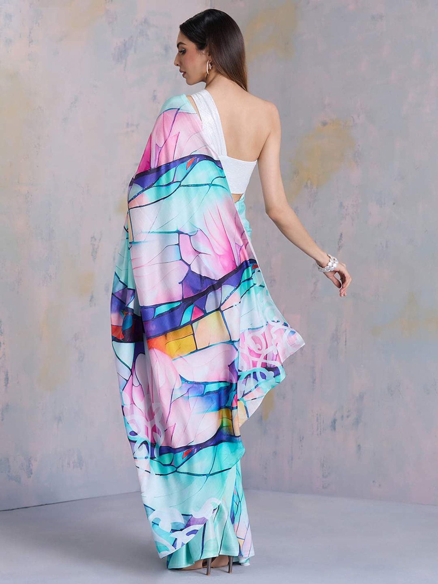 navyasa by liva Blue Printed Saree With Unstitched Blouse