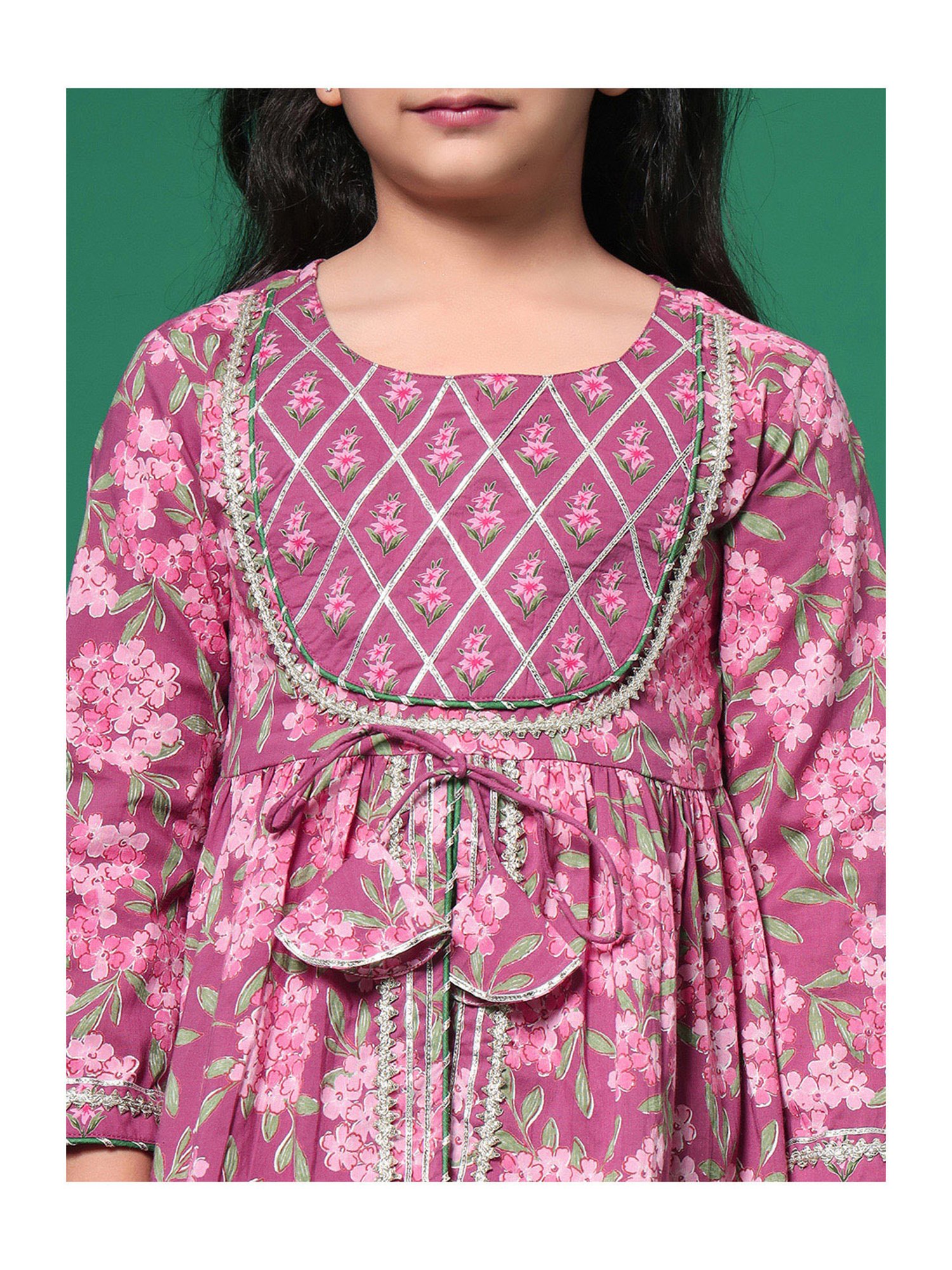 READIPRINT FASHIONS Kids Maroon Floral Print Kurti with Gharara