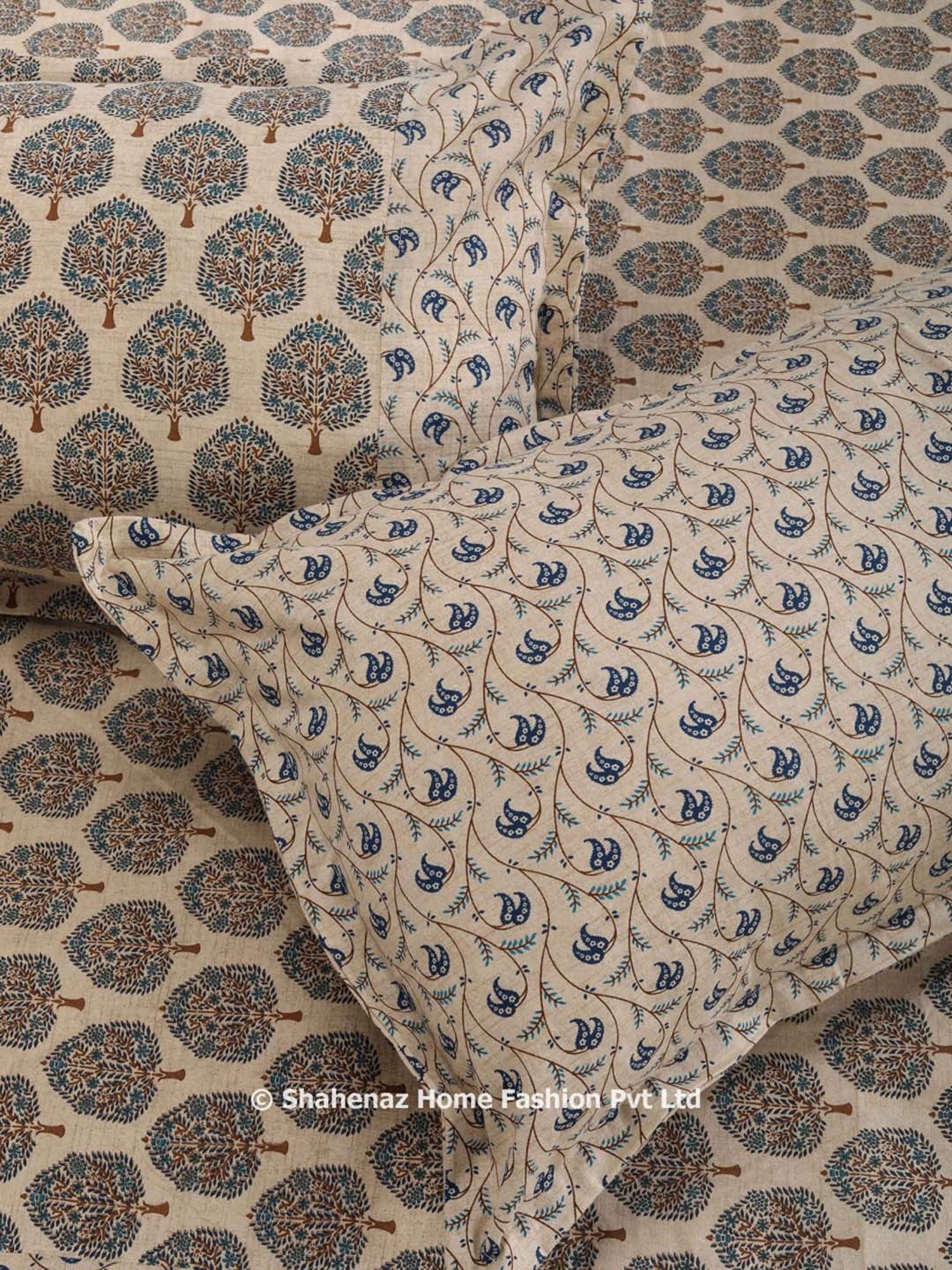 Shahenaz Beige & Blue 120 TC Cotton Vruksh Double Bedsheet with 2 Pillow Covers