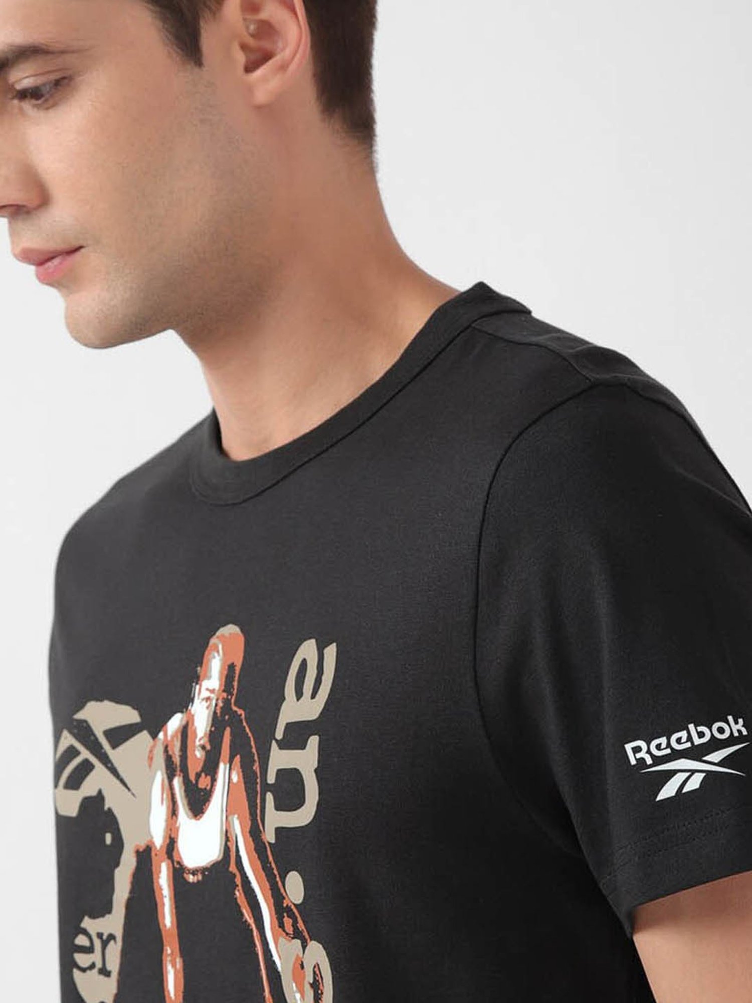 Reebok Black Cotton Regular Fit Printed Sports T-Shirt