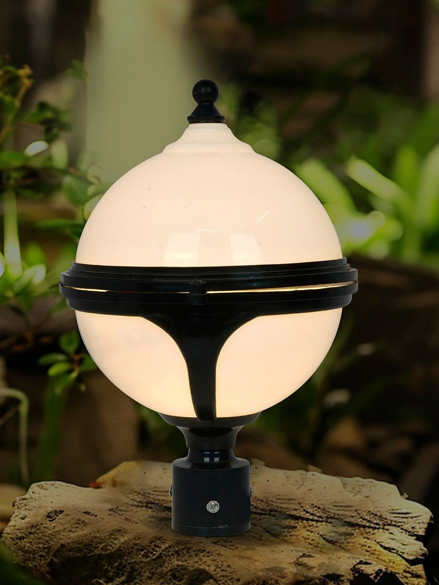 FOS LIGHTING Durable & Easy Care Black Acrylic Globe Gate Light