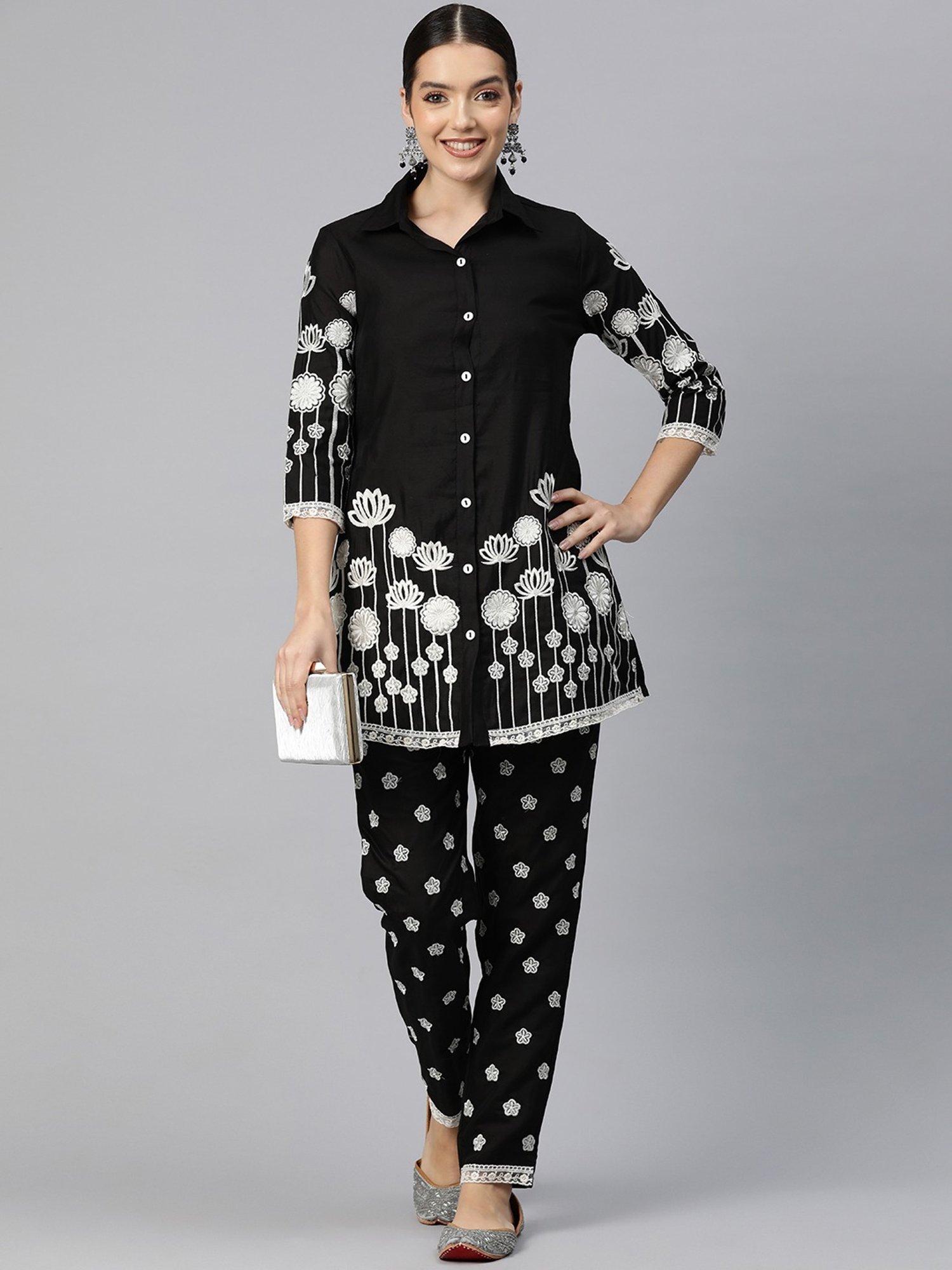 READIPRINT FASHIONS Black Embroidered Shirt Pant Set