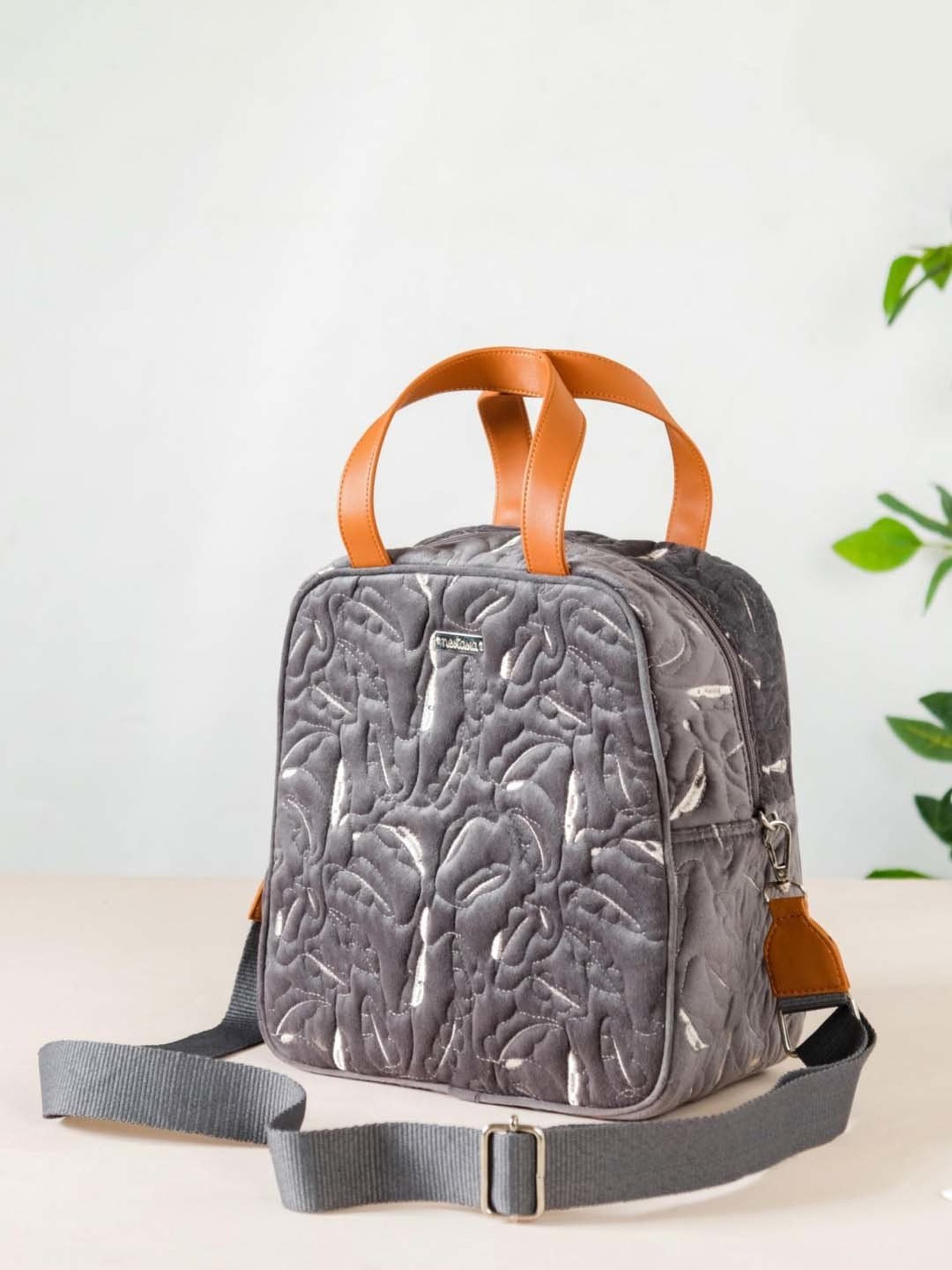 Nestasia High-Quality Insulated Velvet Grey Lunch Bag With Adjustable Shoulder Strap & Handles