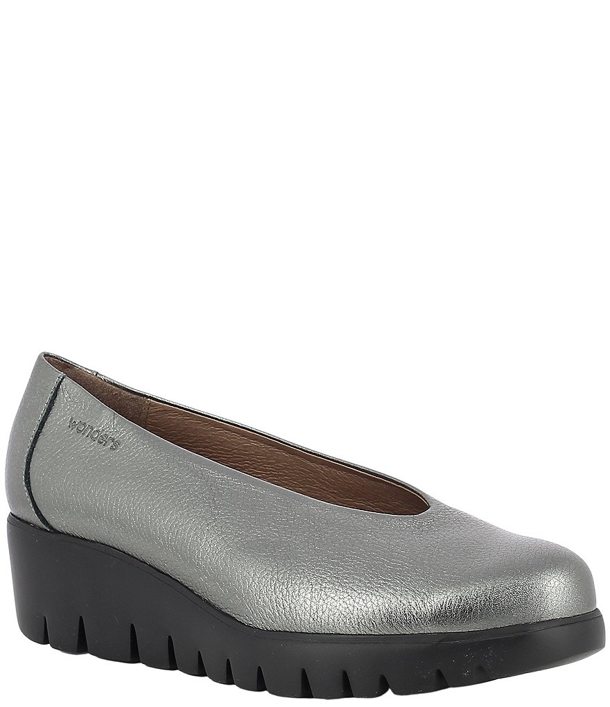 Wonders Mandy Leather Lightweight Wedge Pumps
